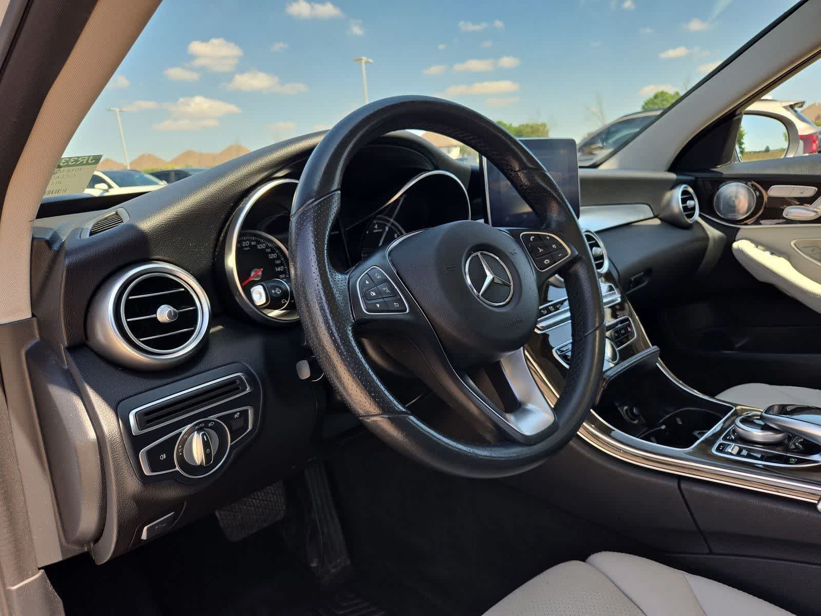 Thumbnail: 2018 Mercedes-Benz C-Class - 2