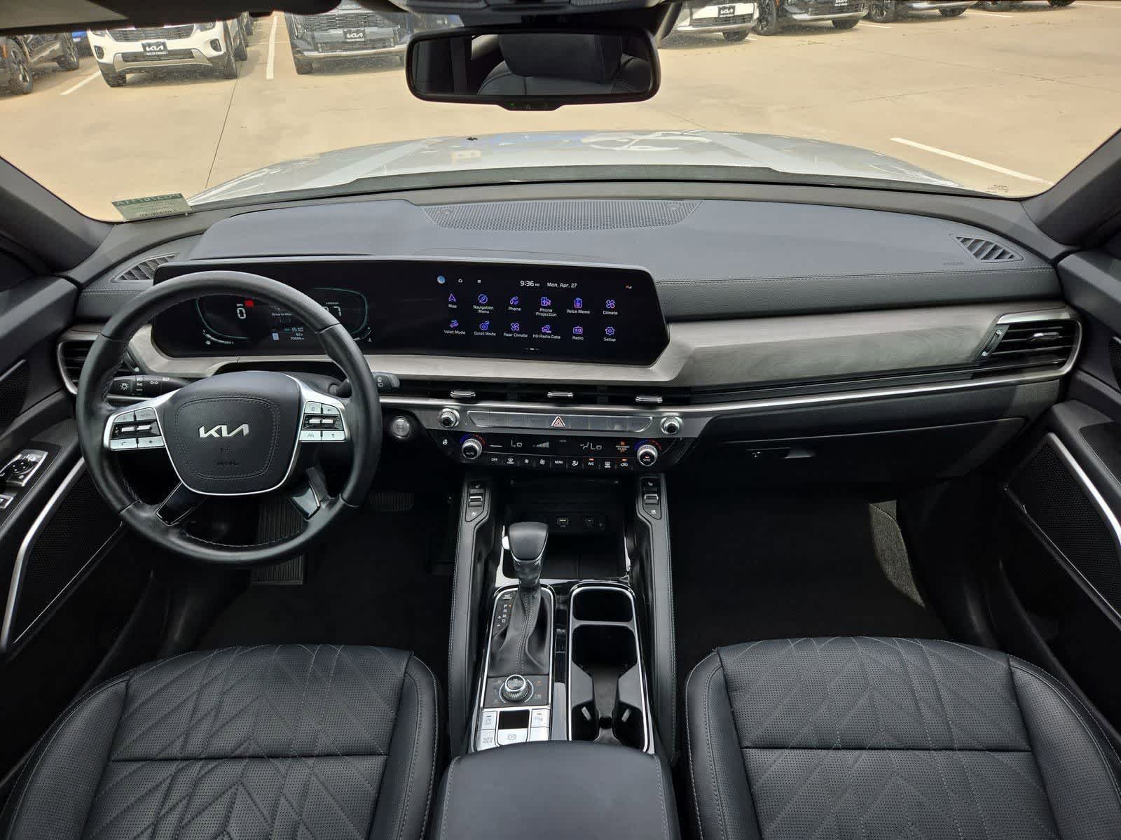 Thumbnail: 2023 Kia Telluride - 13