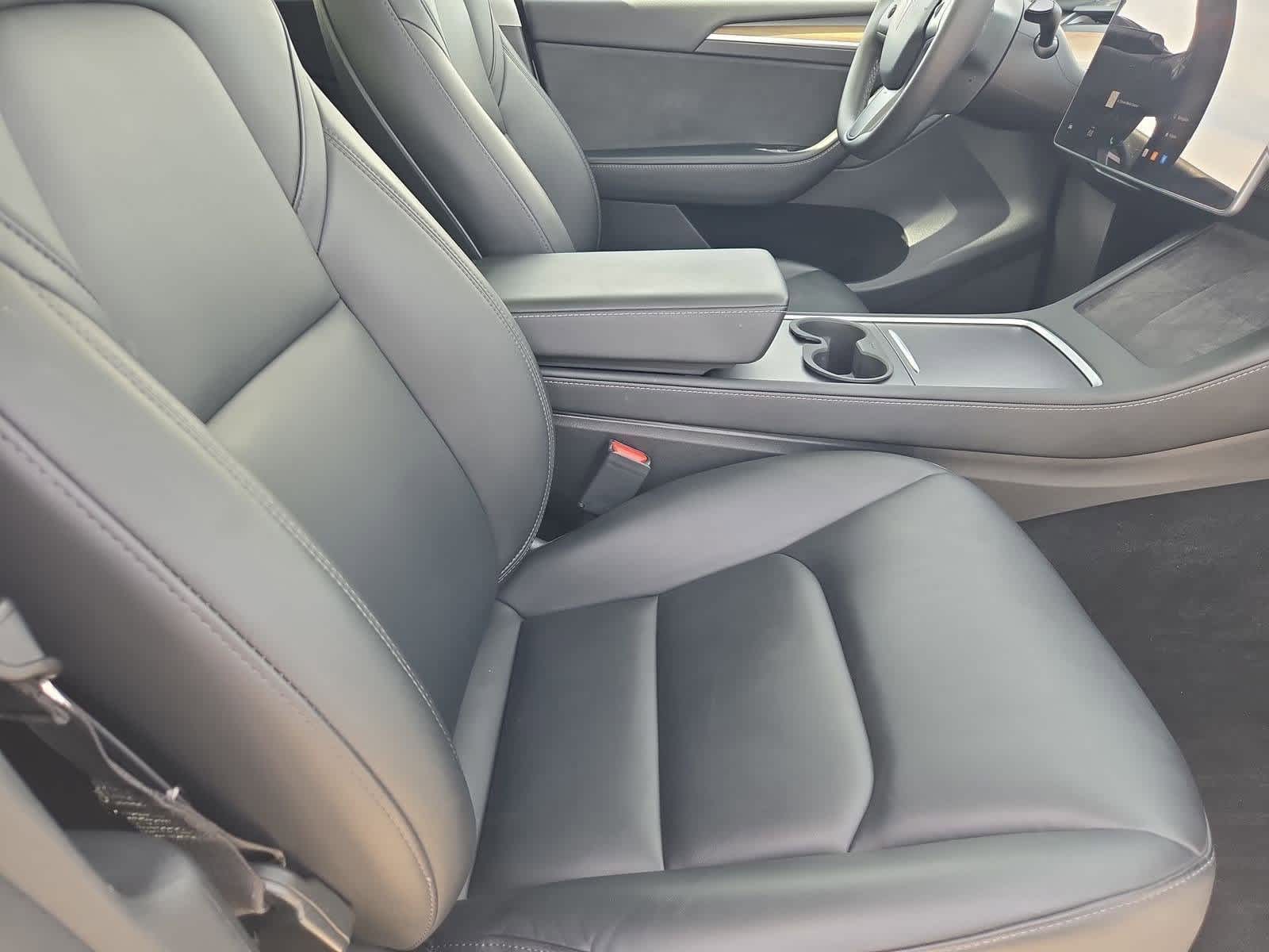 Thumbnail: 2023 Tesla Model Y - 25