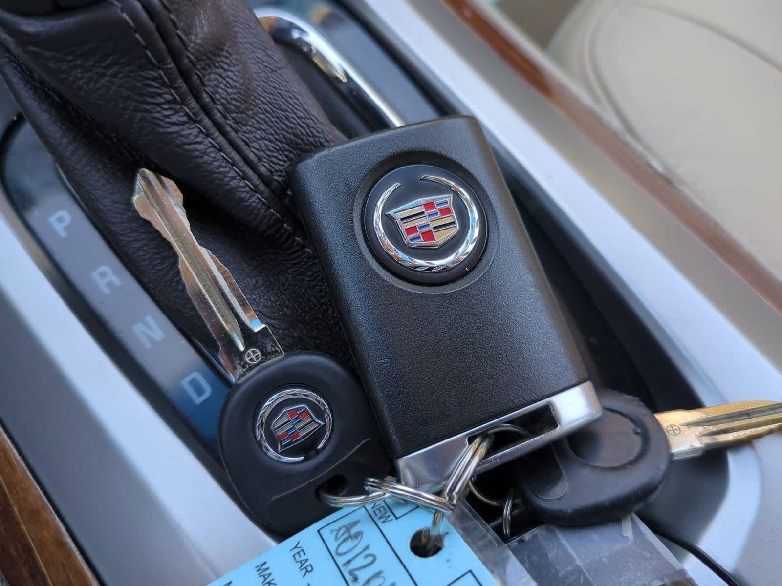 2010 Cadillac CTS Luxury 32