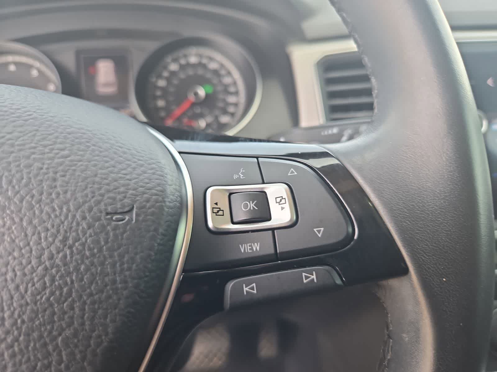 Thumbnail: 2019 Volkswagen Atlas - 24