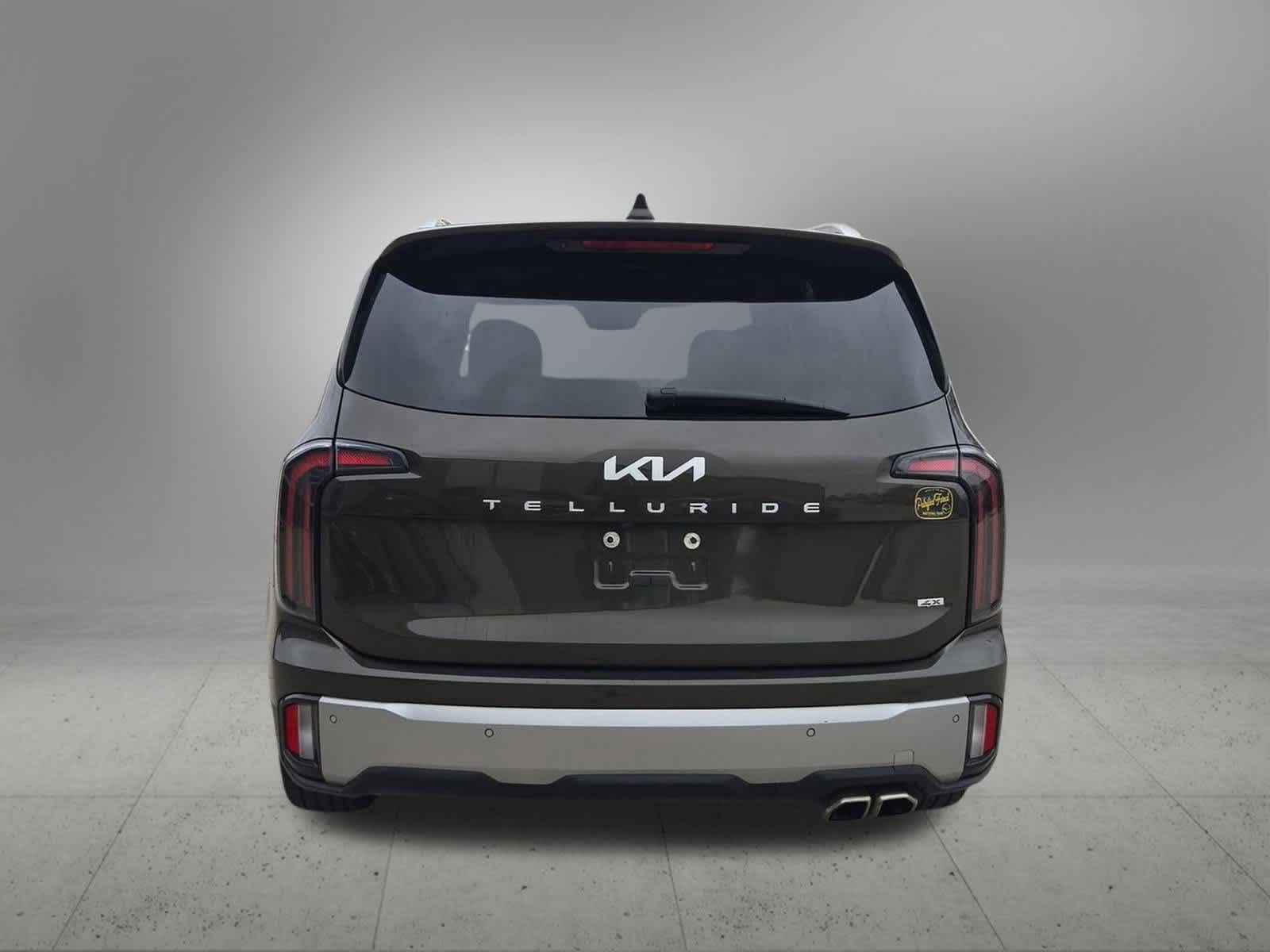 Thumbnail: 2023 Kia Telluride - 5