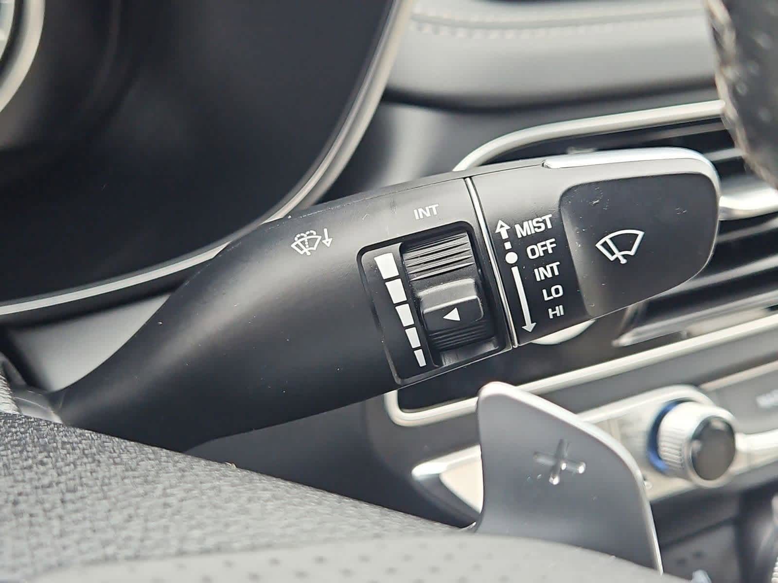 Thumbnail: 2023 Genesis G70 - 24