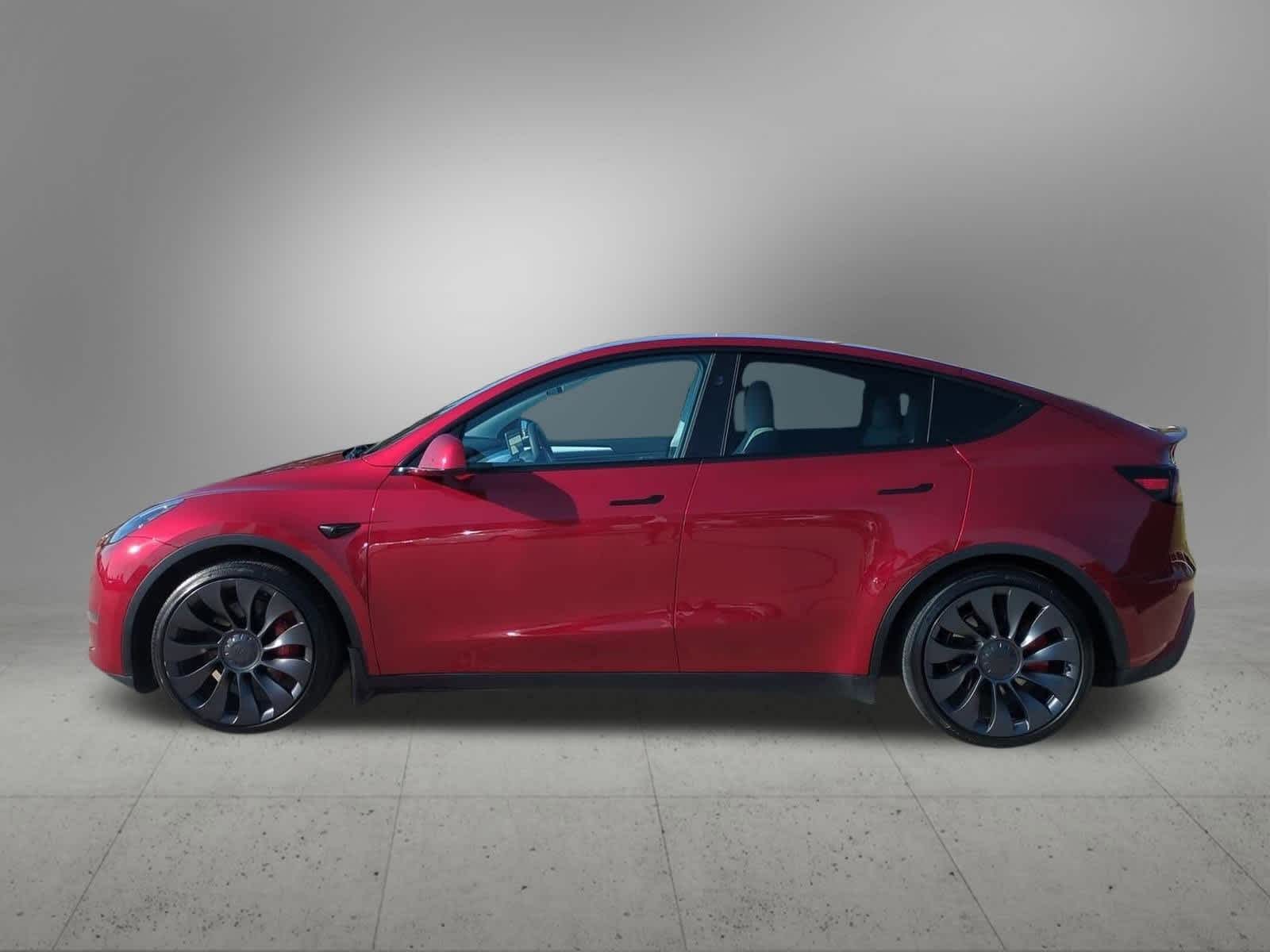 2024 Tesla Model Y Performance photo 3