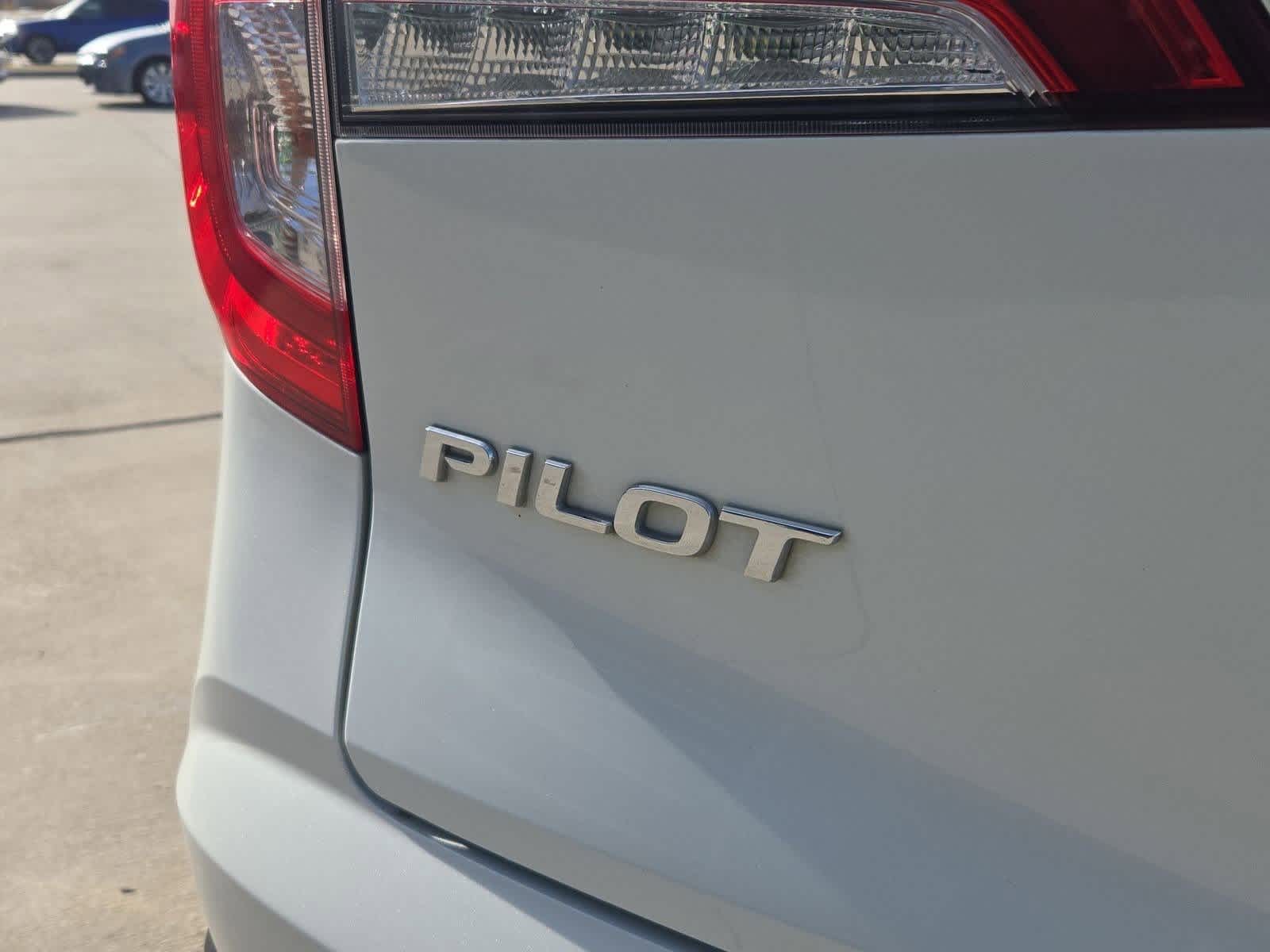 Thumbnail: 2022 Honda Pilot - 11