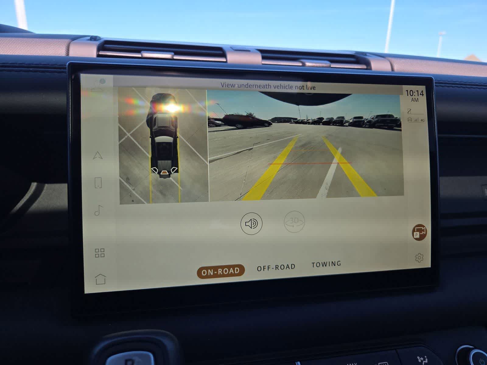 Thumbnail: 2023 Land Rover Defender - 28