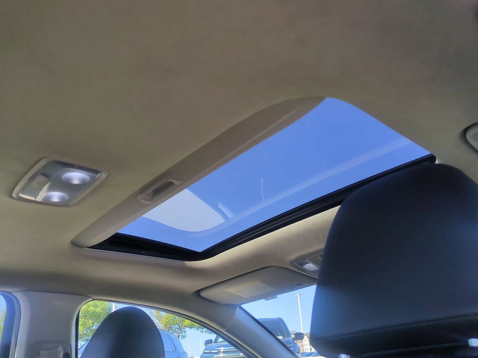 Thumbnail: 2021 Kia Forte - 22