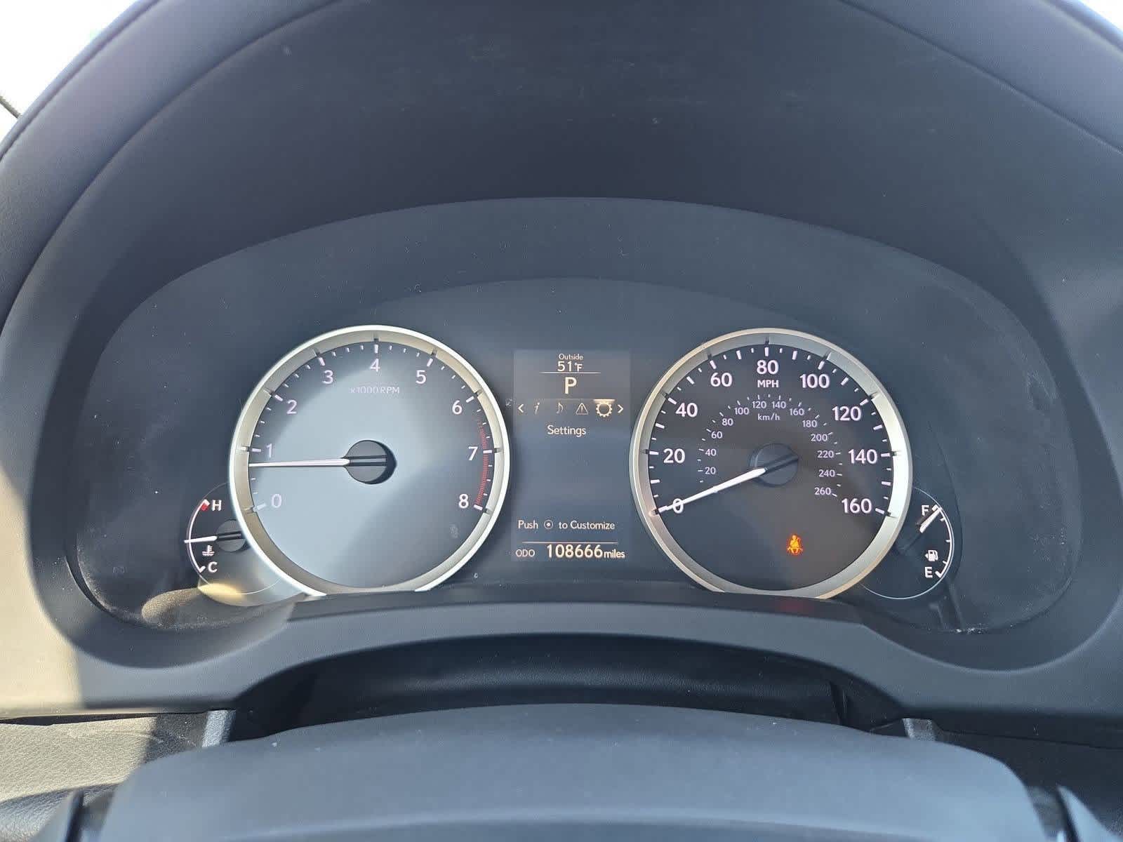 Thumbnail: 2014 Lexus IS - 33