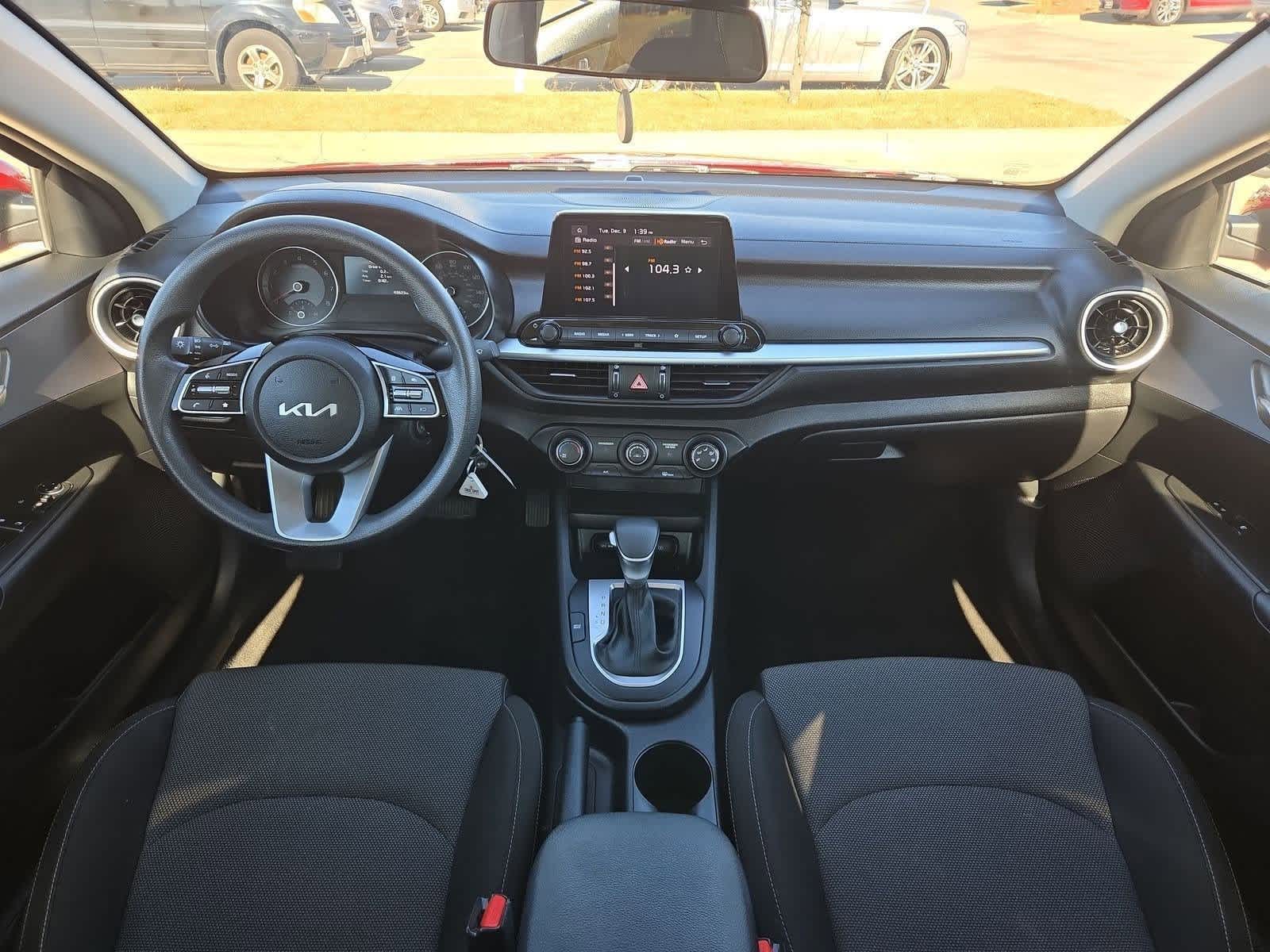 Thumbnail: 2024 Kia Forte - 14