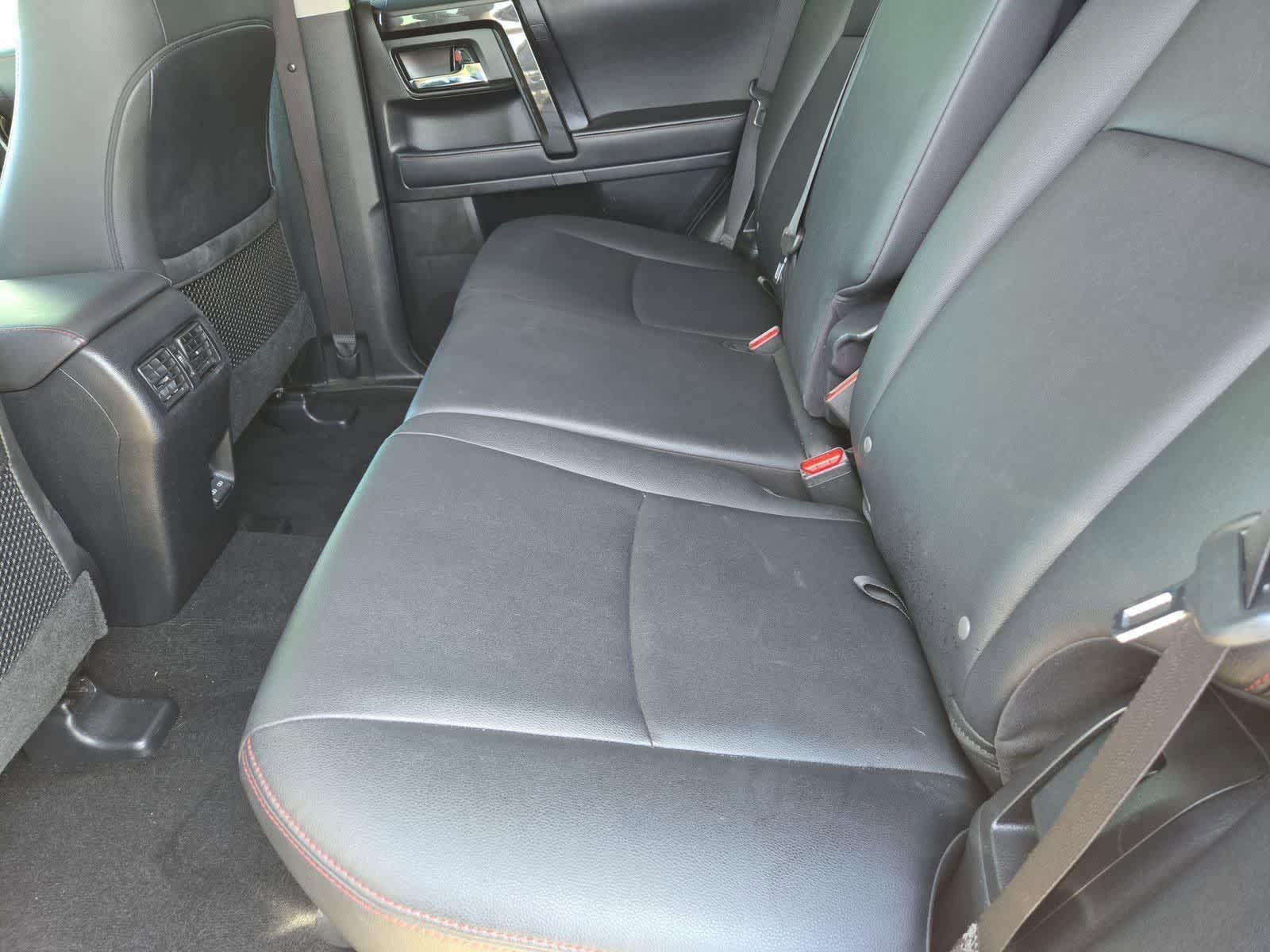 Thumbnail: 2023 Toyota 4Runner - 18