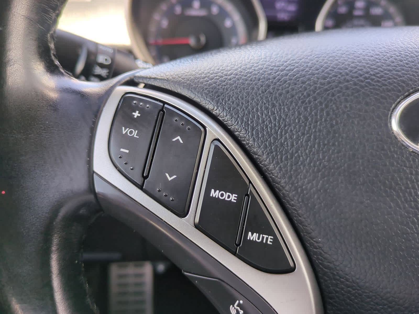 Thumbnail: 2014 Hyundai Elantra - 25