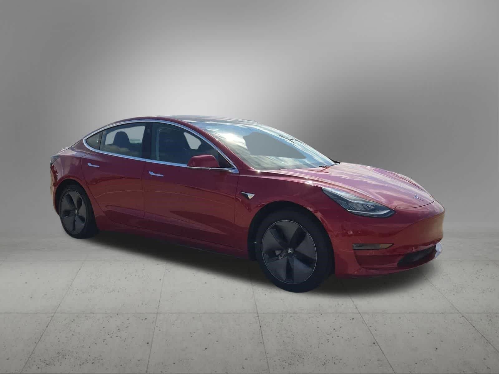 Thumbnail: 2018 Tesla Model 3 - 8