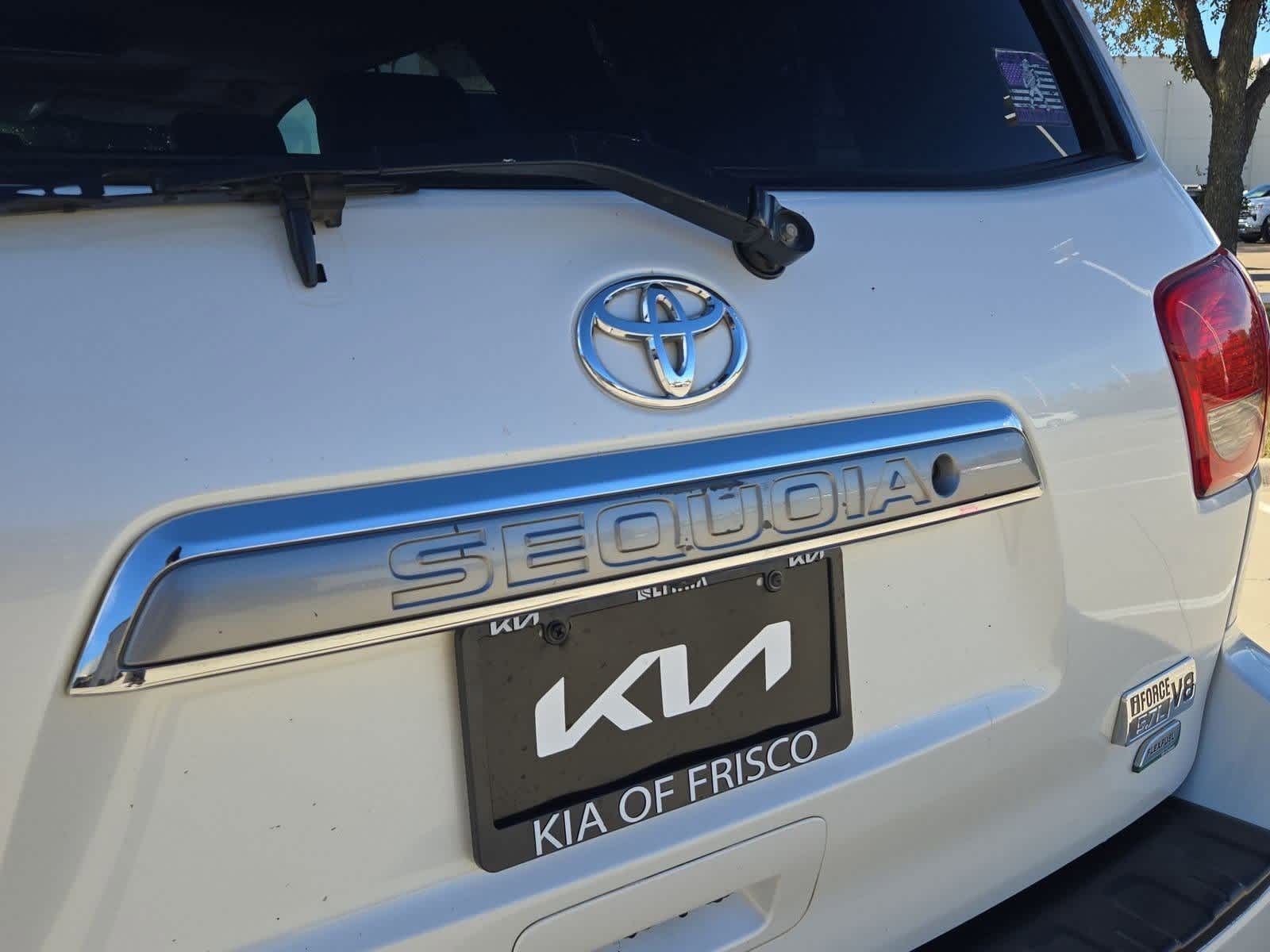 Thumbnail: 2011 Toyota Sequoia - 12