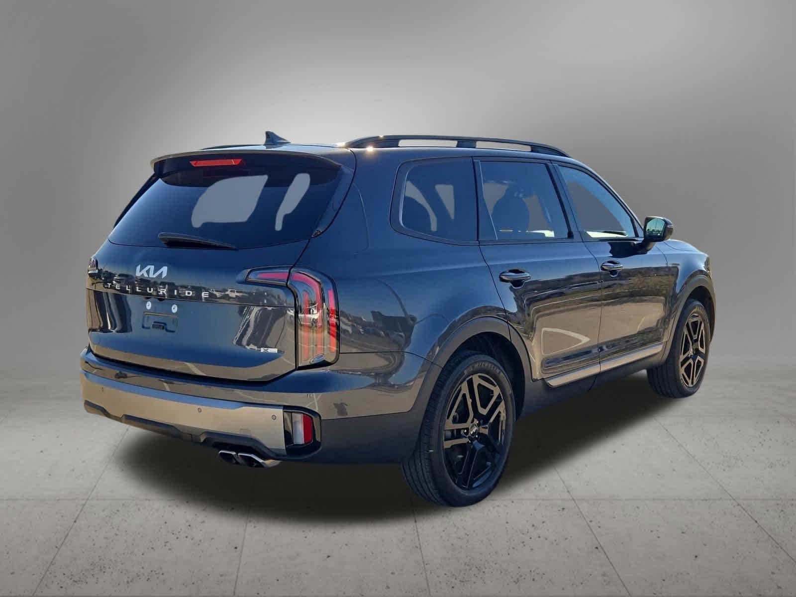 Thumbnail: 2023 Kia Telluride - 6