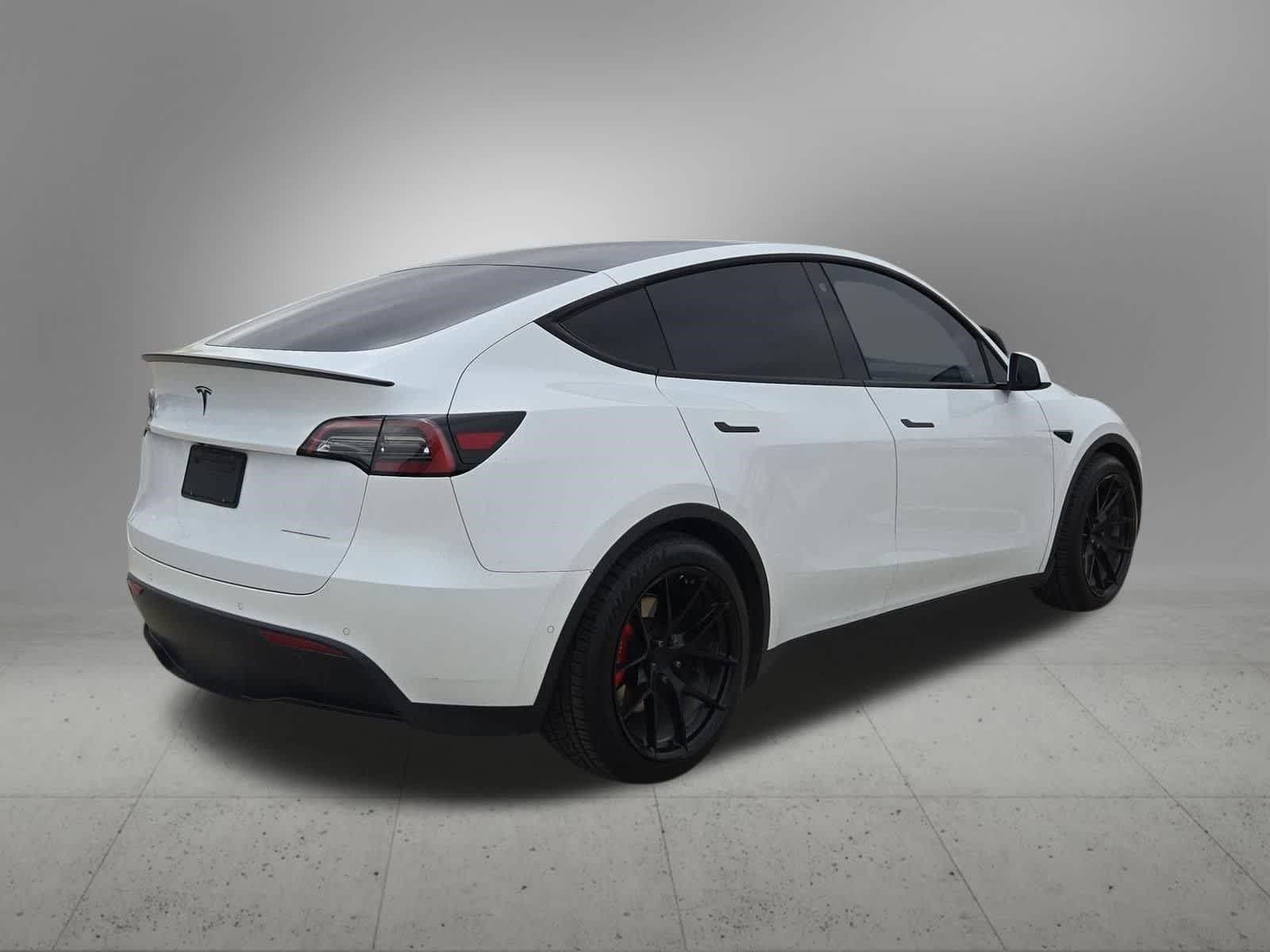 Thumbnail: 2021 Tesla Model Y - 6