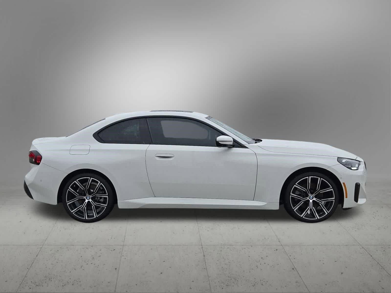 Thumbnail: 2024 BMW 2 Series - 7
