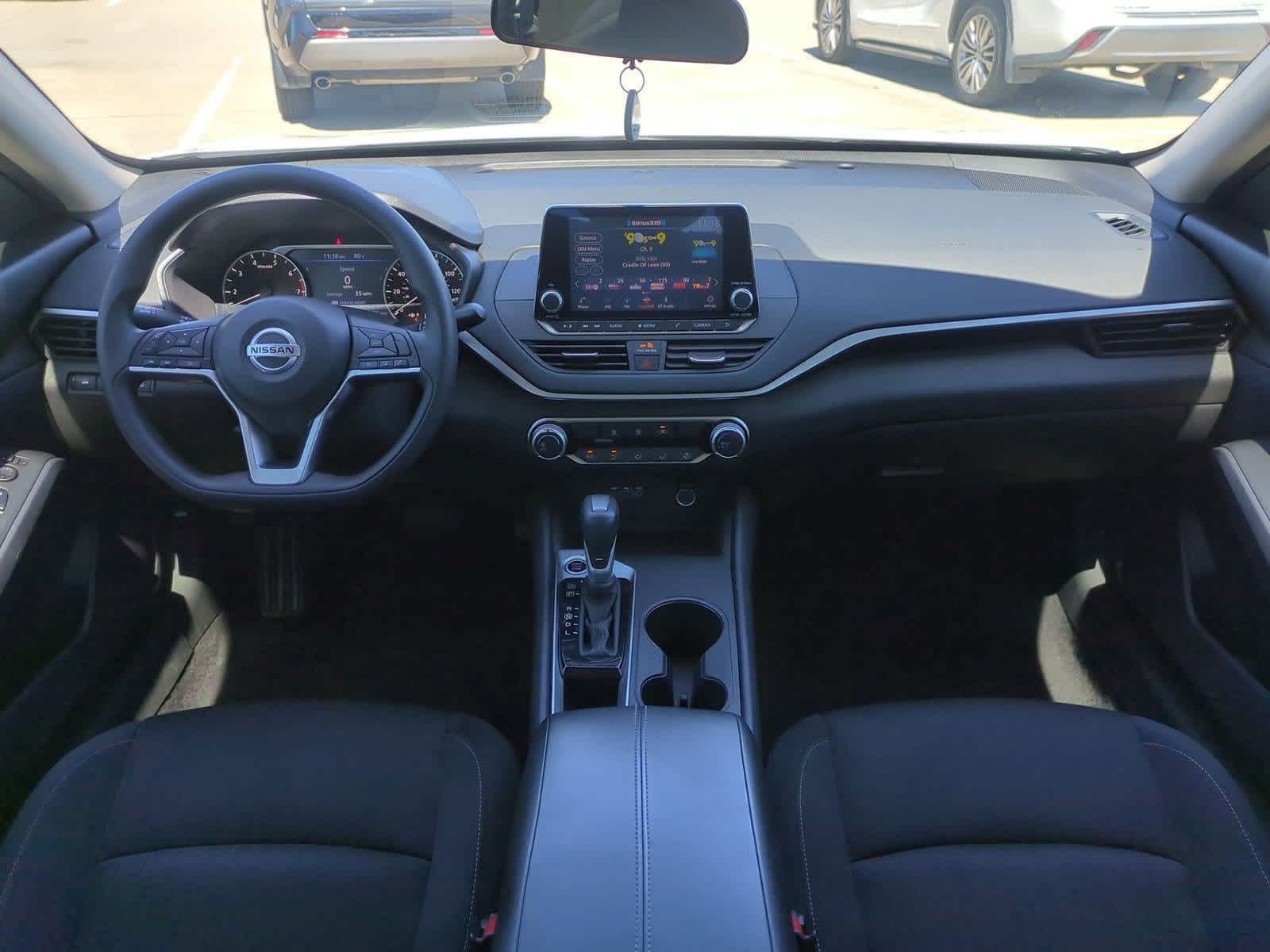 Thumbnail: 2020 Nissan Altima - 12