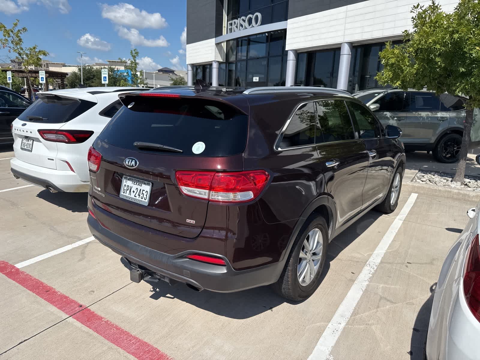 Thumbnail: 2016 Kia Sorento - 3