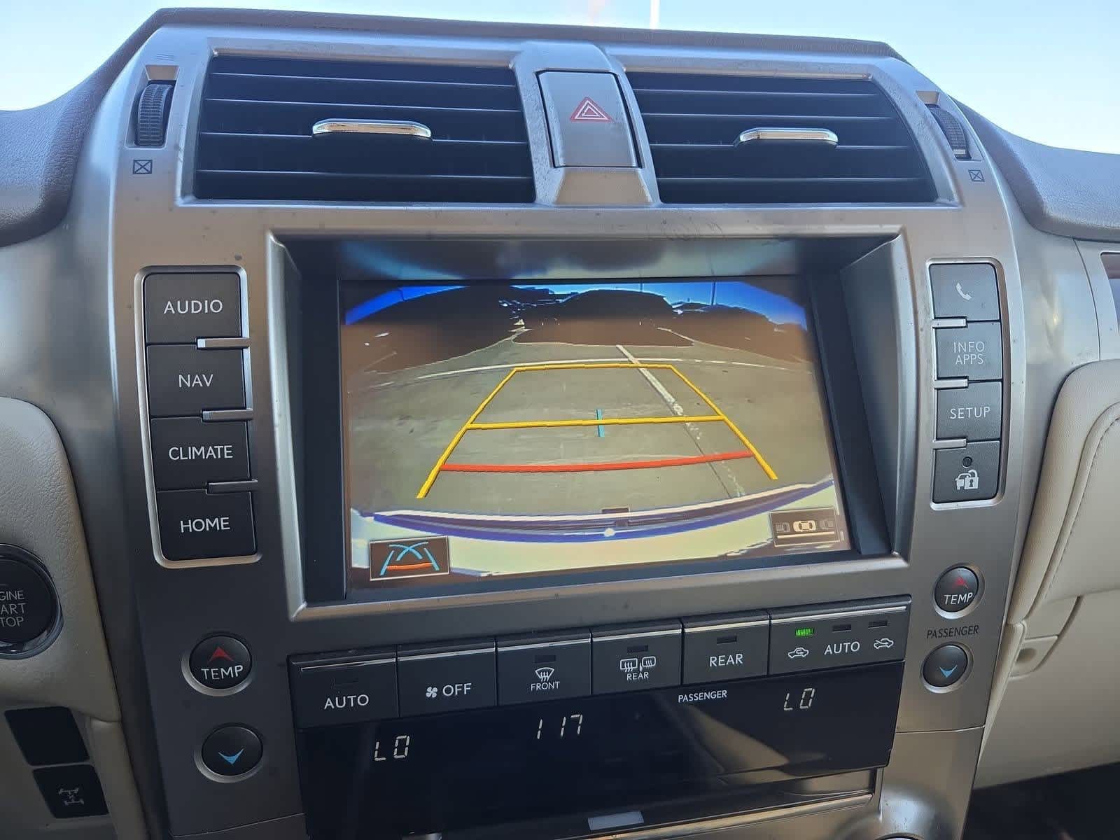 Thumbnail: 2019 Lexus GX - 30