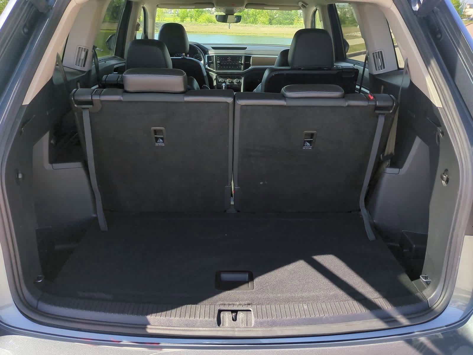 Thumbnail: 2019 Volkswagen Atlas - 32