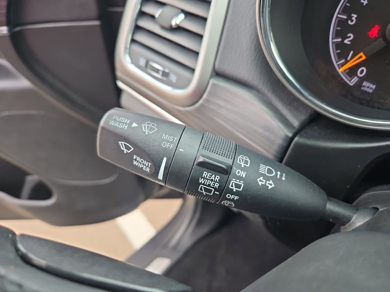 Thumbnail: 2019 Jeep Grand Cherokee - 27