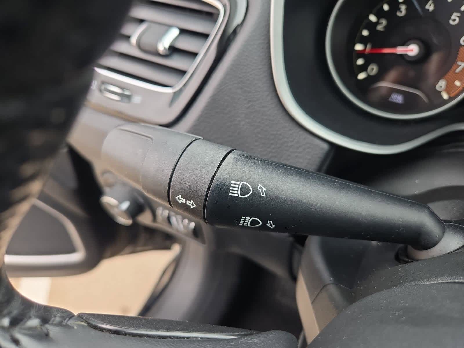 Thumbnail: 2019 Jeep Compass - 26