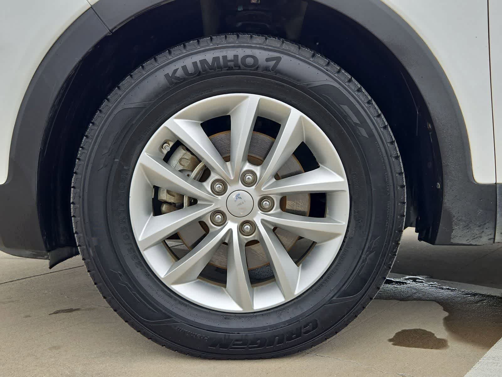 Thumbnail: 2016 Kia Sorento - 12