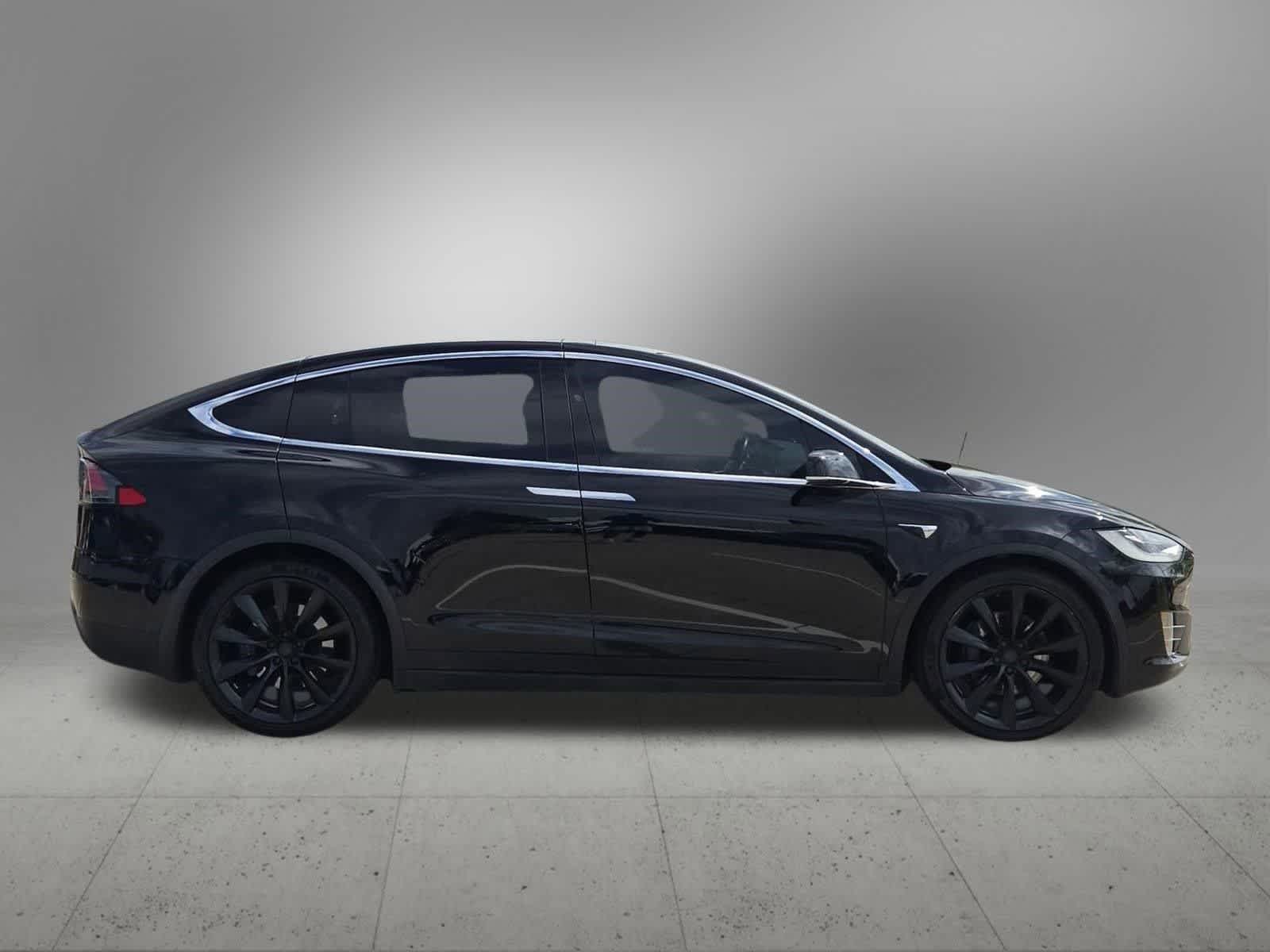 Thumbnail: 2018 Tesla Model X - 7