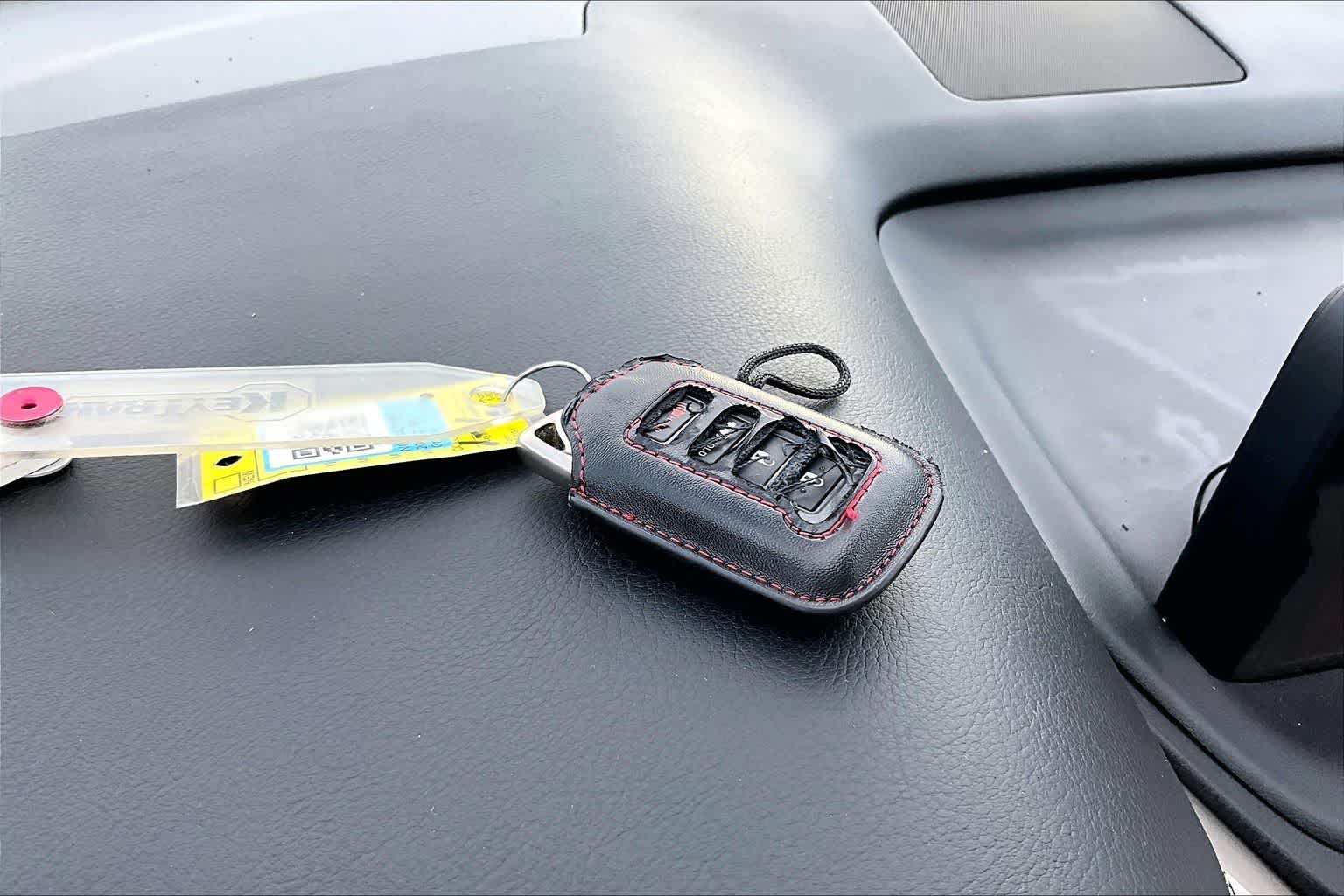 Thumbnail: 2022 Lexus RX - 9