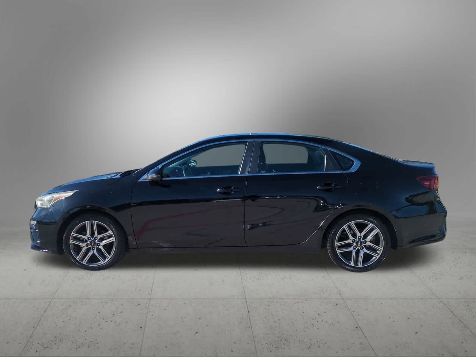 Thumbnail: 2021 Kia Forte - 3