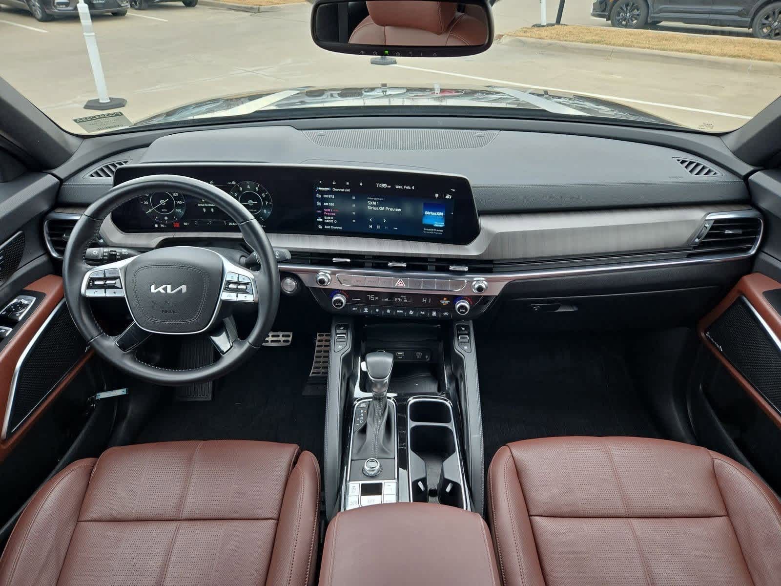 Thumbnail: 2023 Kia Telluride - 14