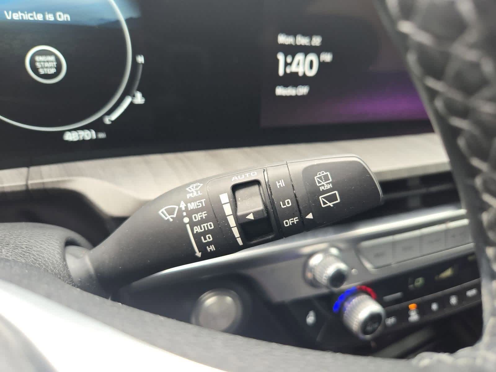 Thumbnail: 2023 Kia Telluride - 26