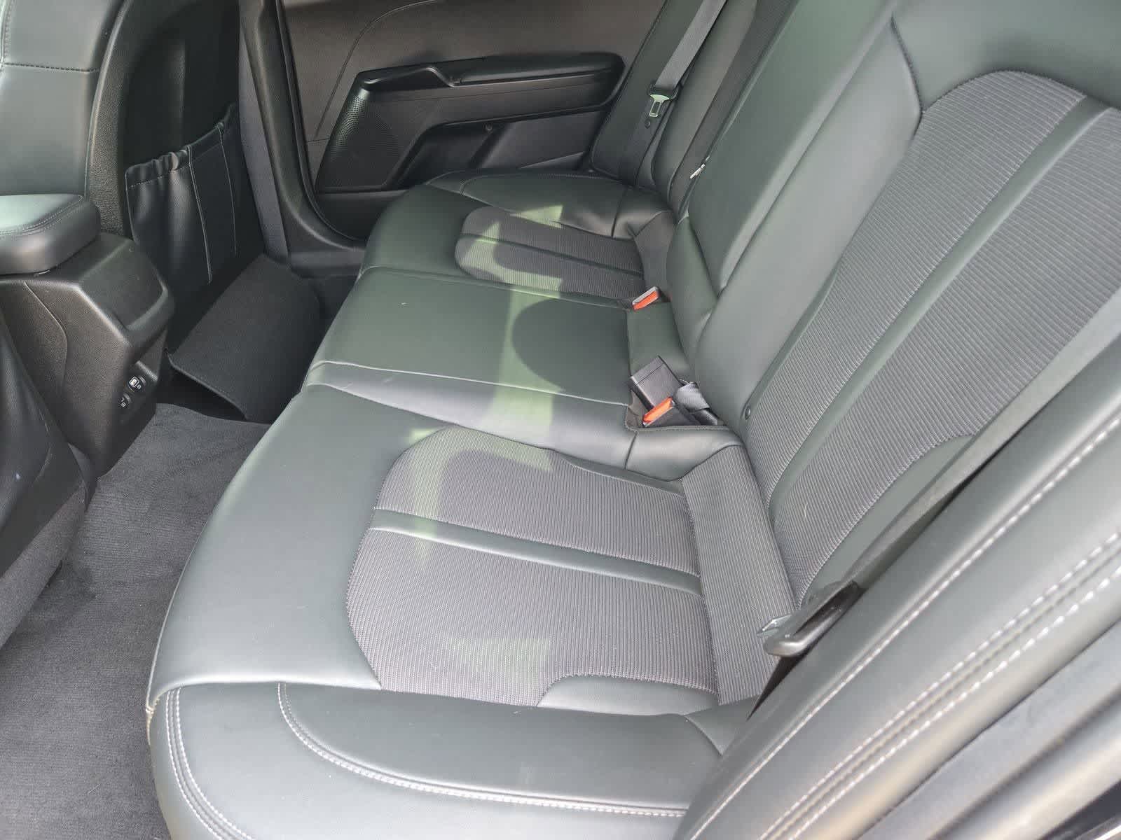 Thumbnail: 2023 Kia K5 - 17