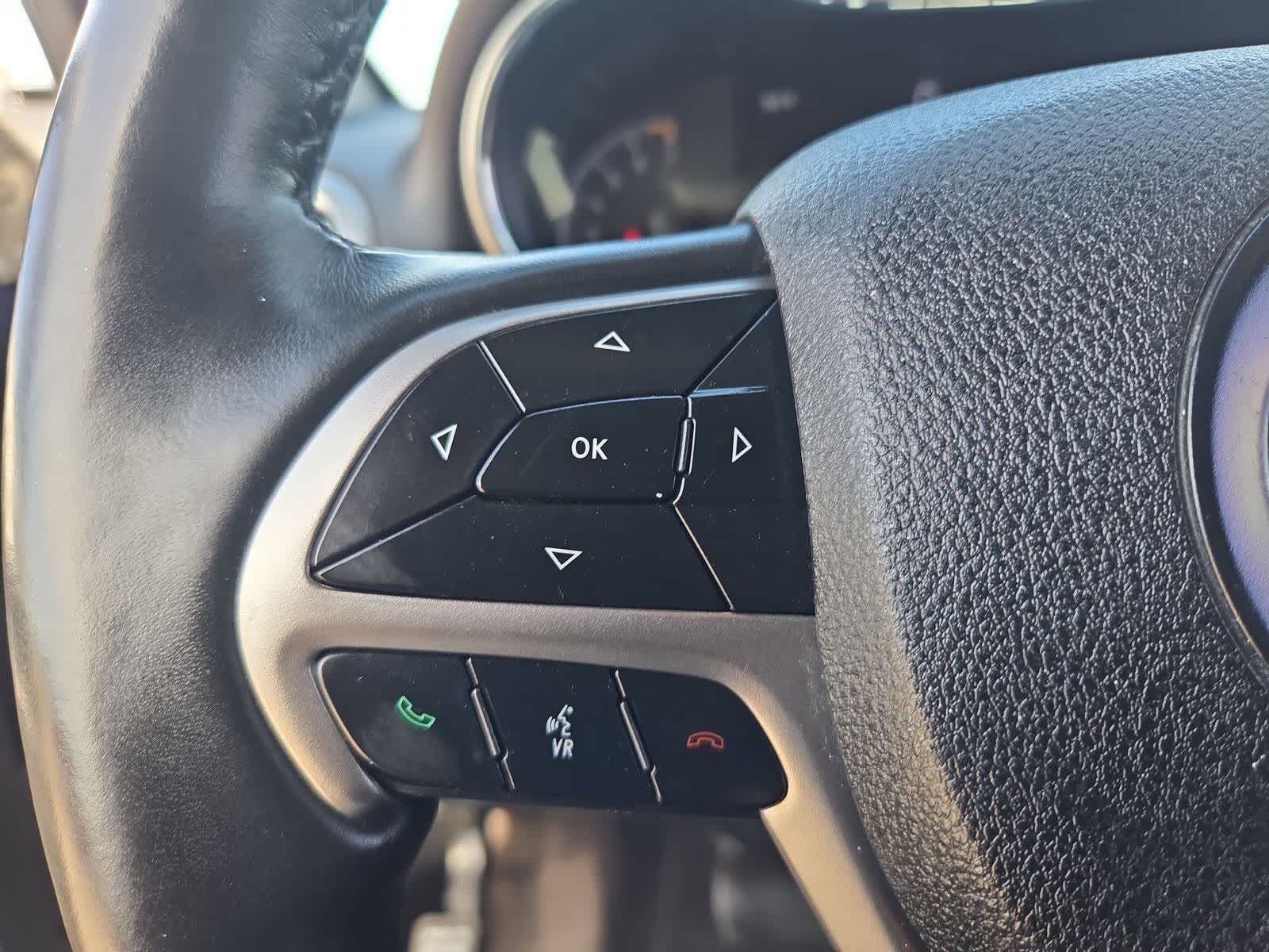 Thumbnail: 2018 Jeep Grand Cherokee - 22