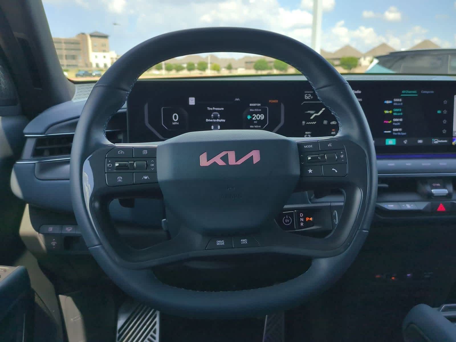 Thumbnail: 2024 Kia EV9 - 22