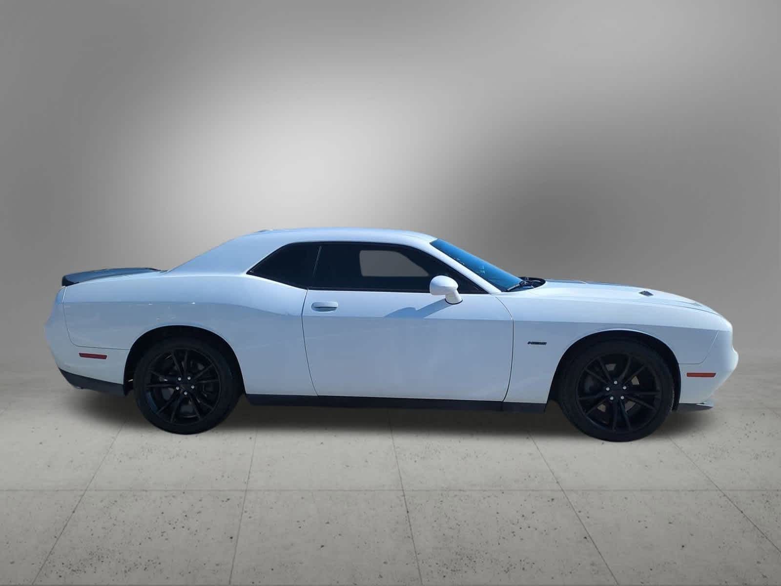 Thumbnail: 2016 Dodge Challenger - 7
