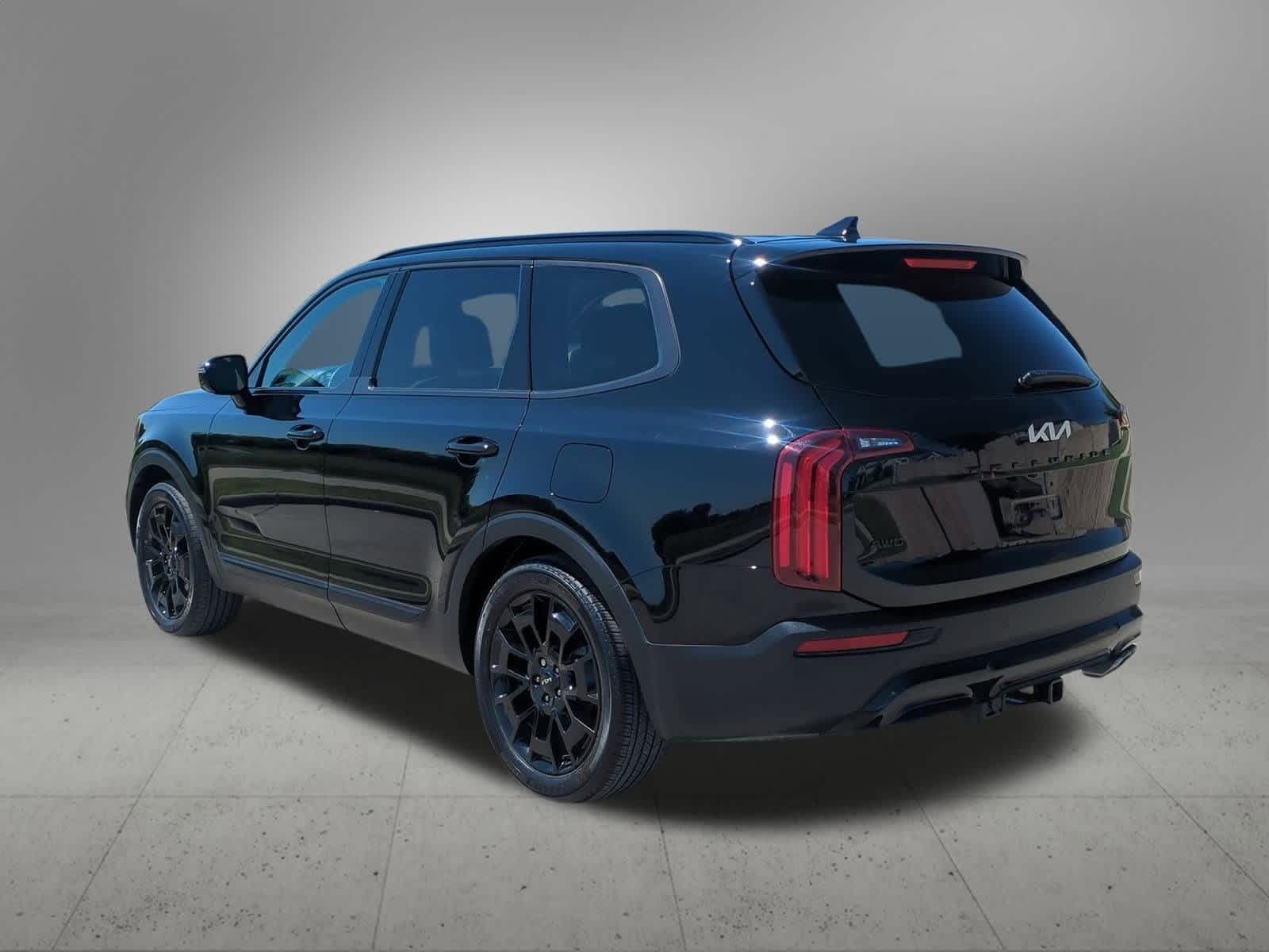 Thumbnail: 2022 Kia Telluride - 4