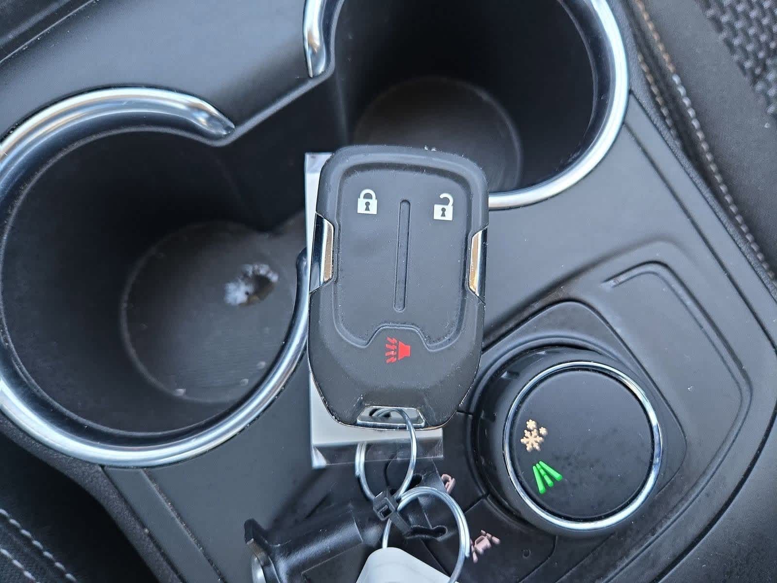 Thumbnail: 2024 GMC Terrain - 32