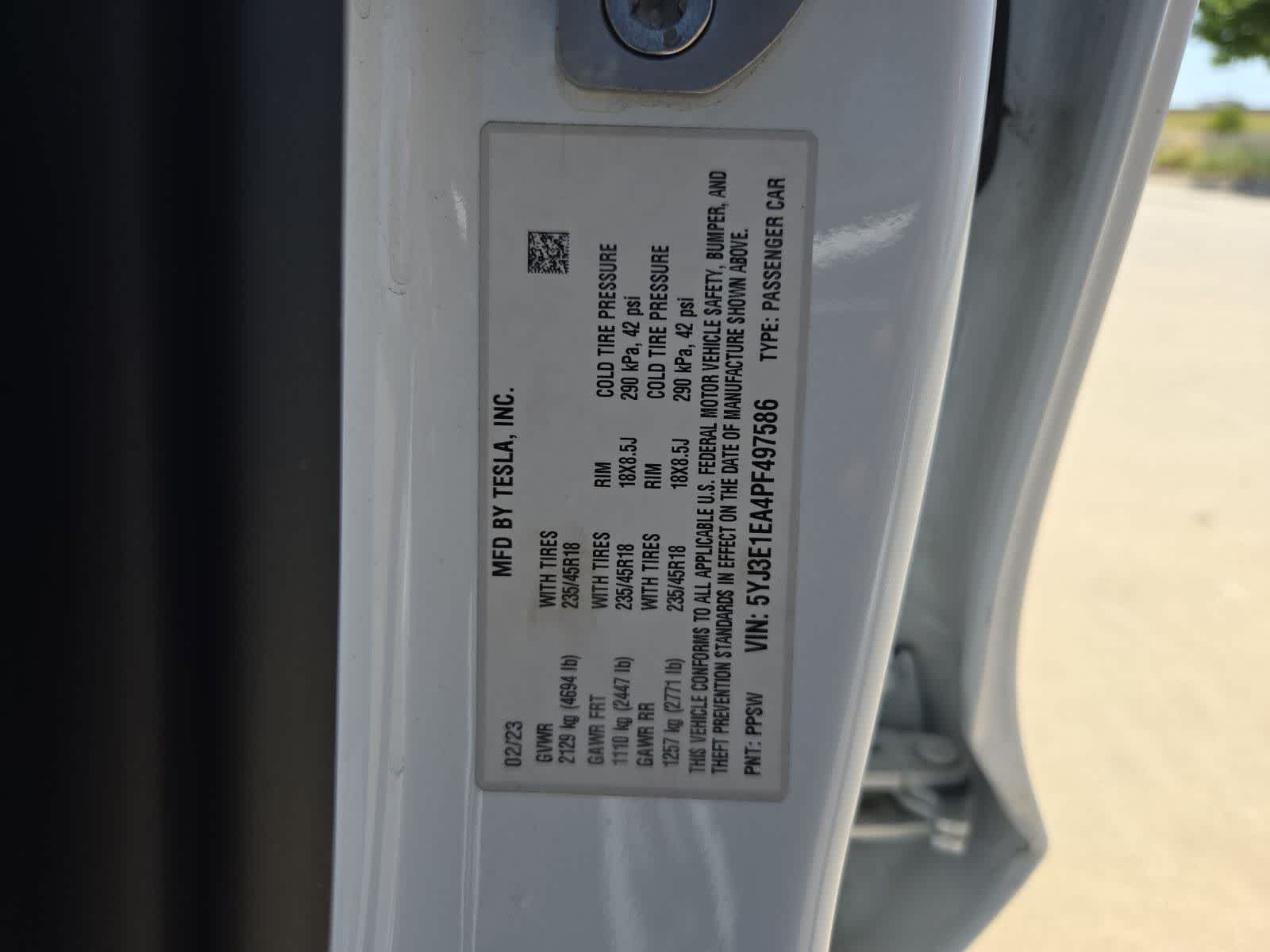 Thumbnail: 2023 Tesla Model 3 - 31