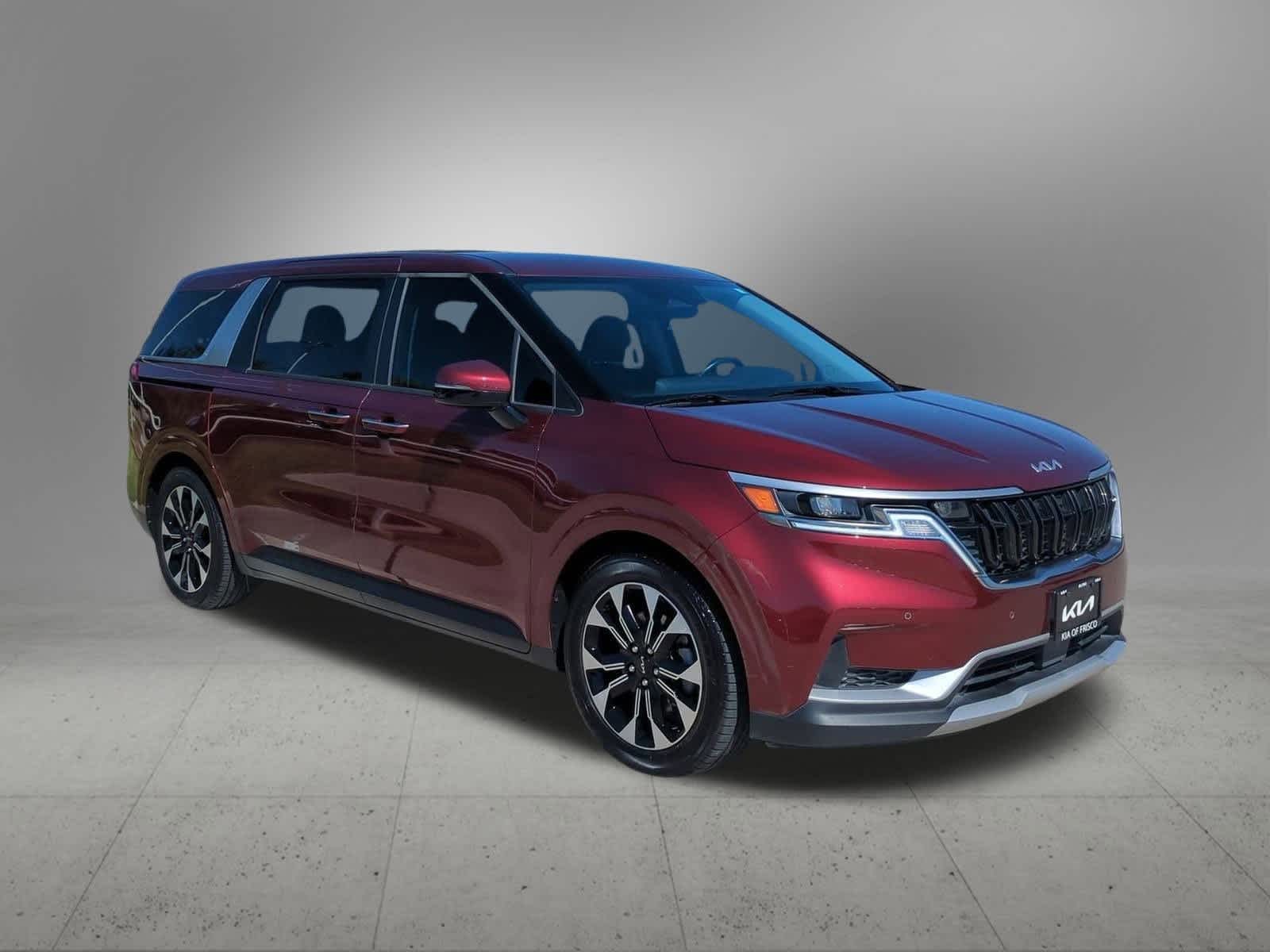 Thumbnail: 2023 Kia Carnival - 8