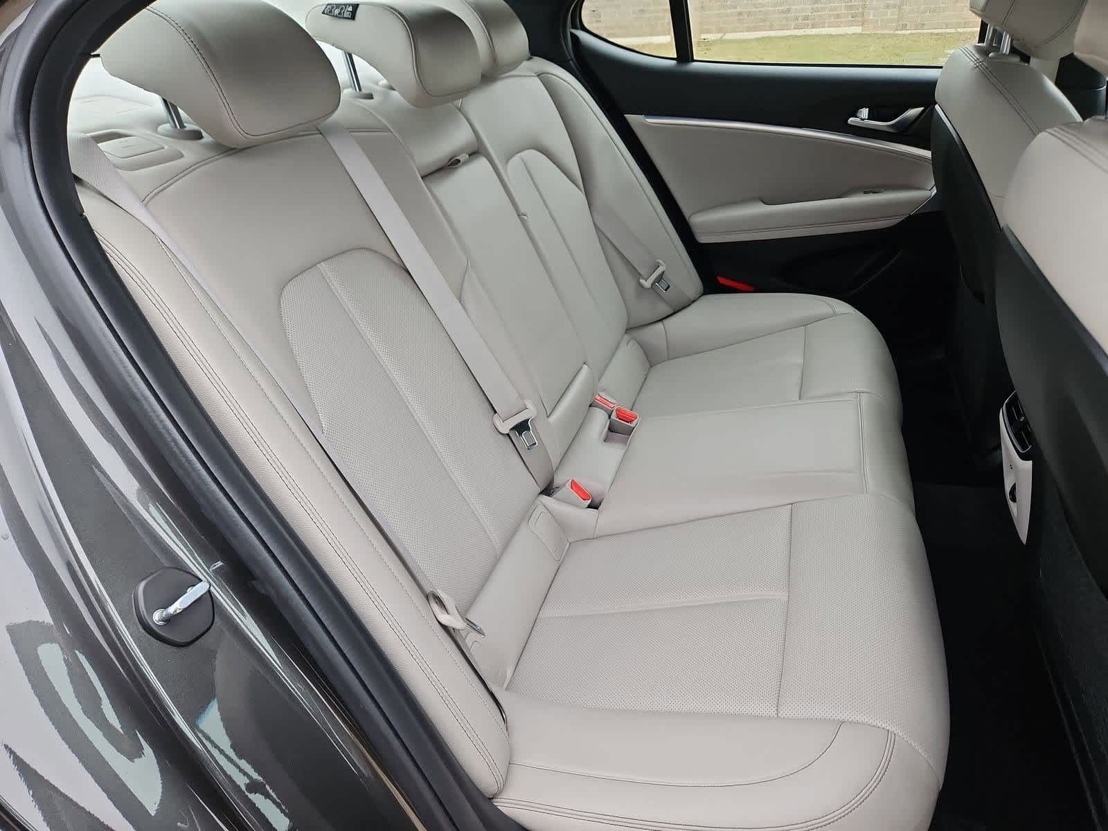 Thumbnail: 2023 Genesis G70 - 19