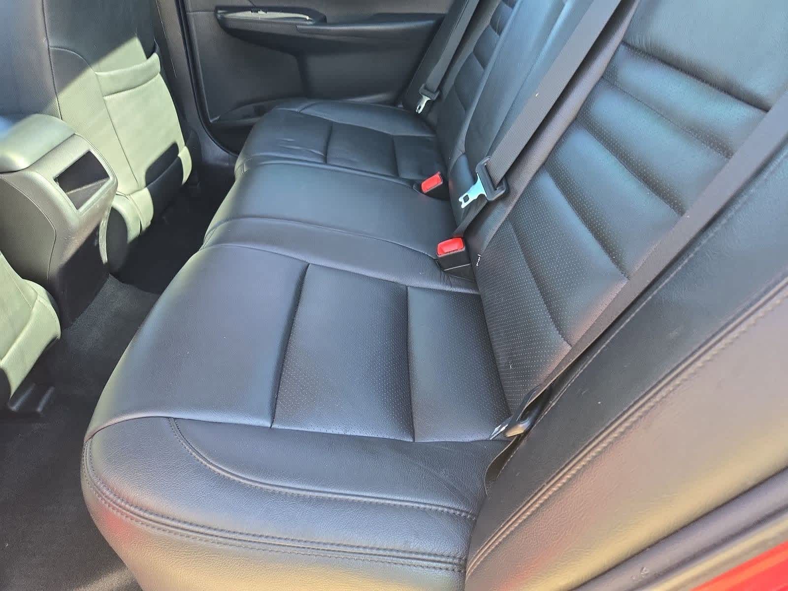 Thumbnail: 2017 Toyota Camry - 18