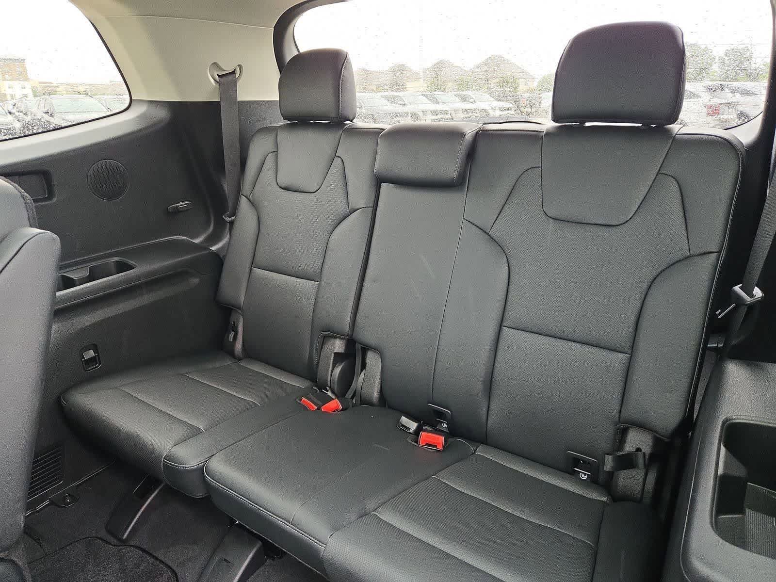 Thumbnail: 2025 Kia Telluride - 37