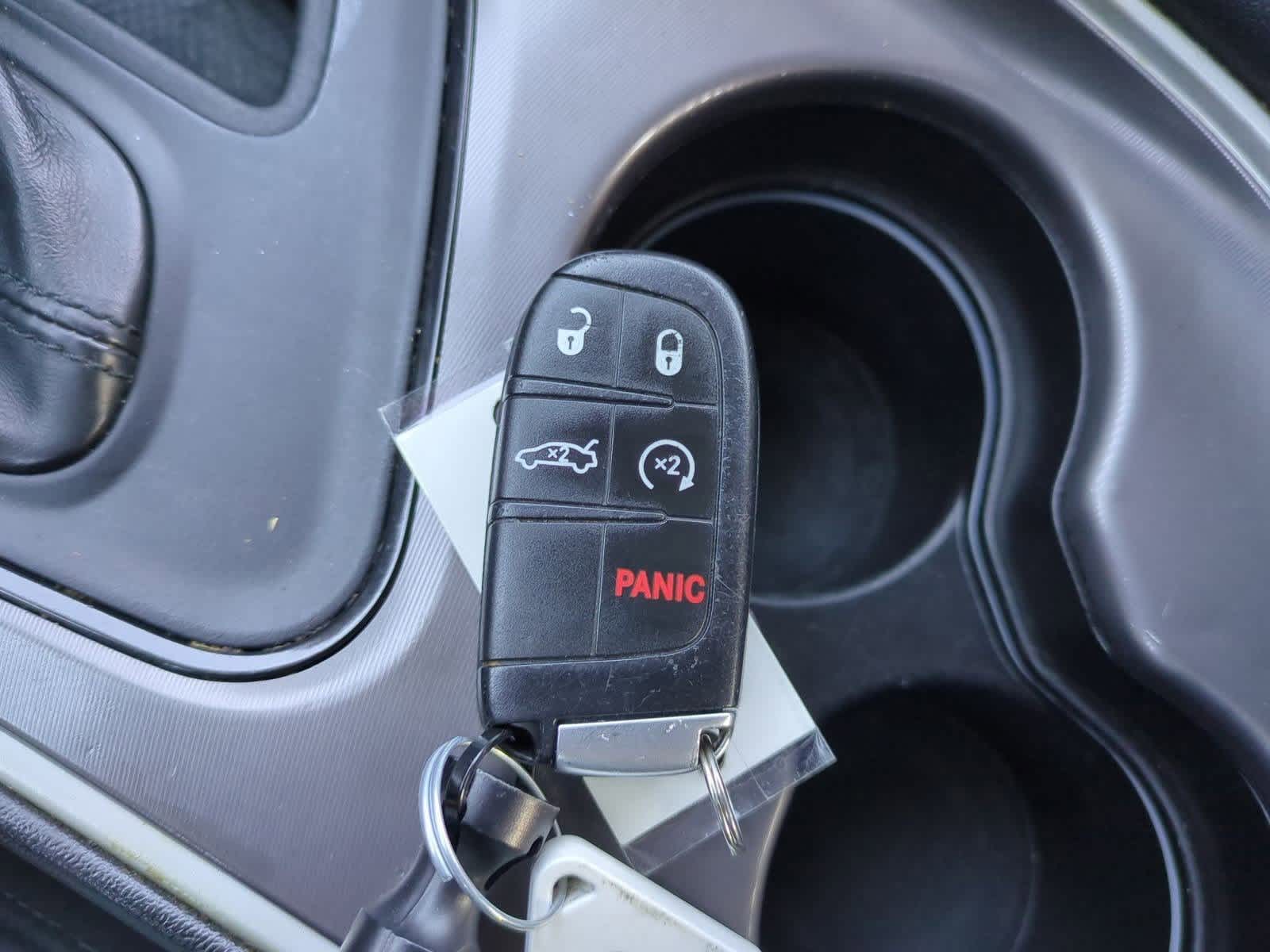 Thumbnail: 2022 Dodge Challenger - 31