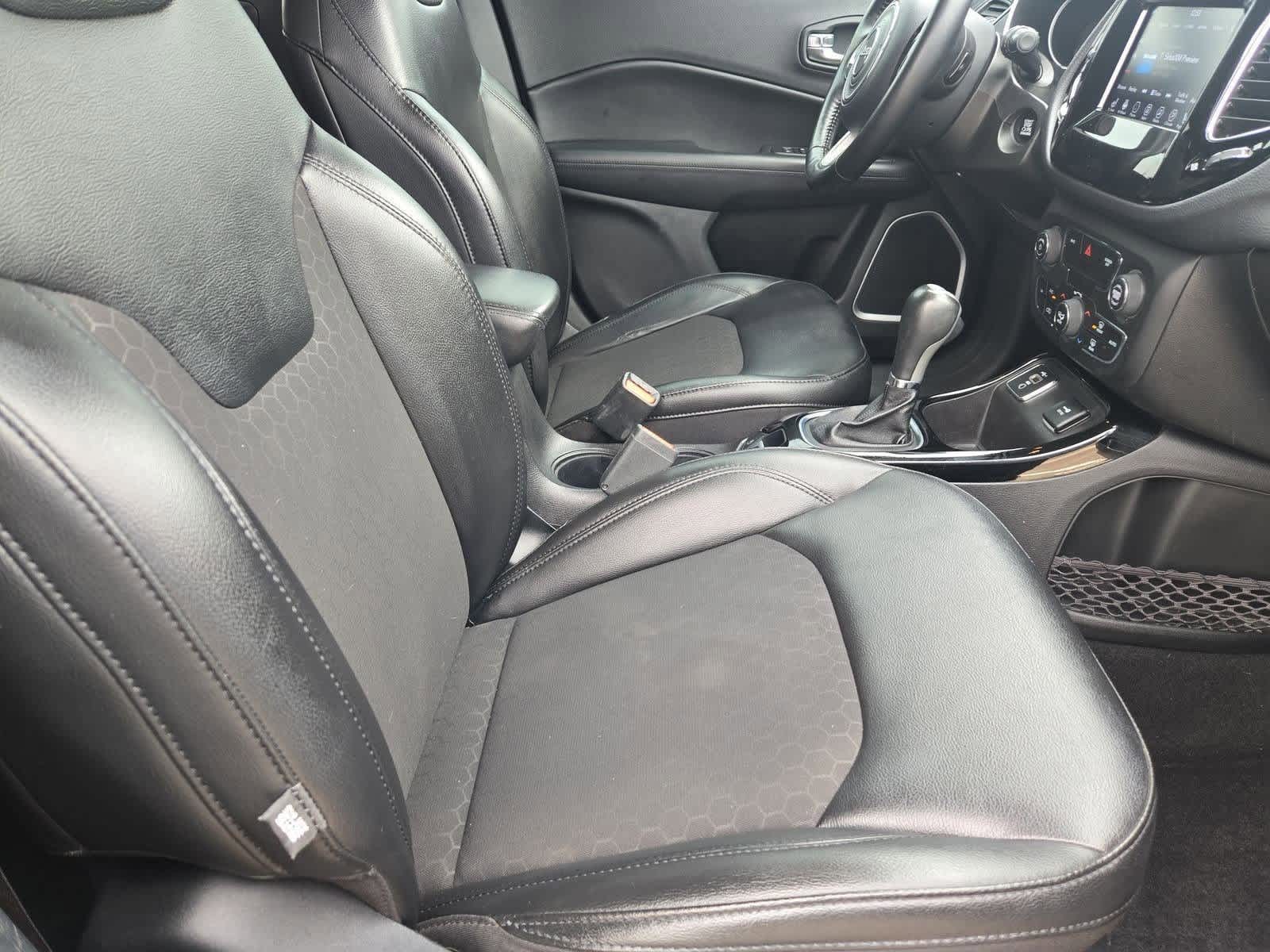 Thumbnail: 2019 Jeep Compass - 21