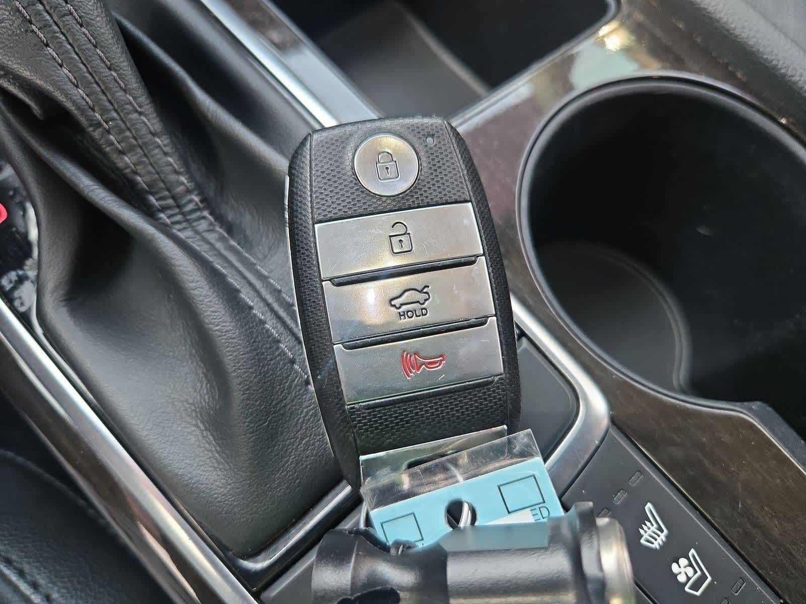 Thumbnail: 2016 Kia Optima - 35