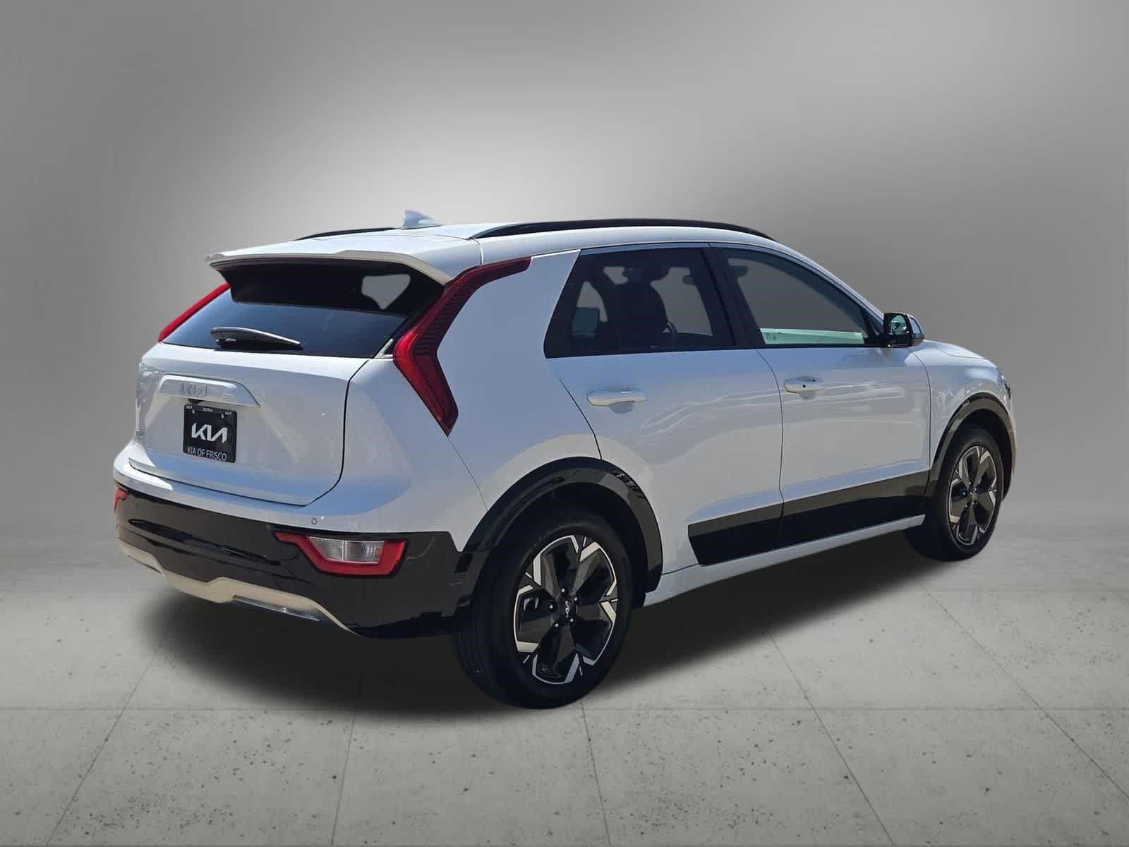 Thumbnail: 2024 Kia Niro - 6