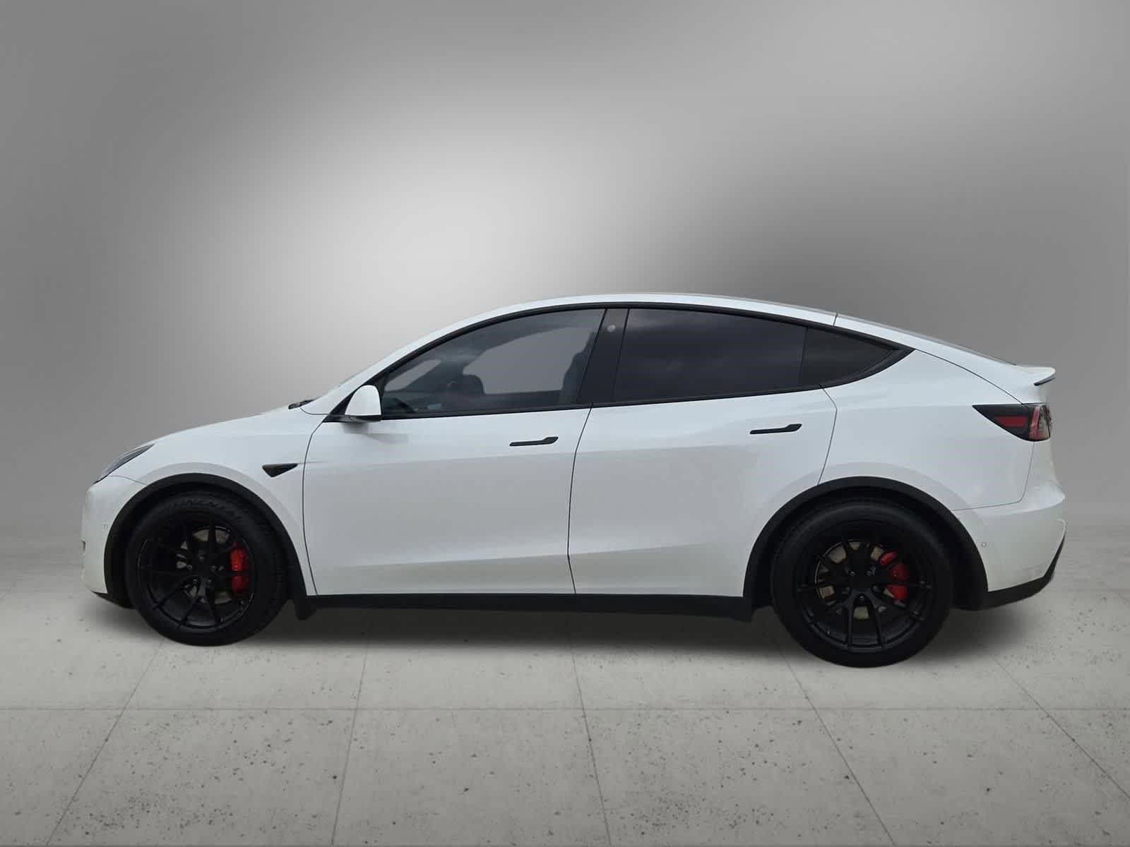 Thumbnail: 2021 Tesla Model Y - 3