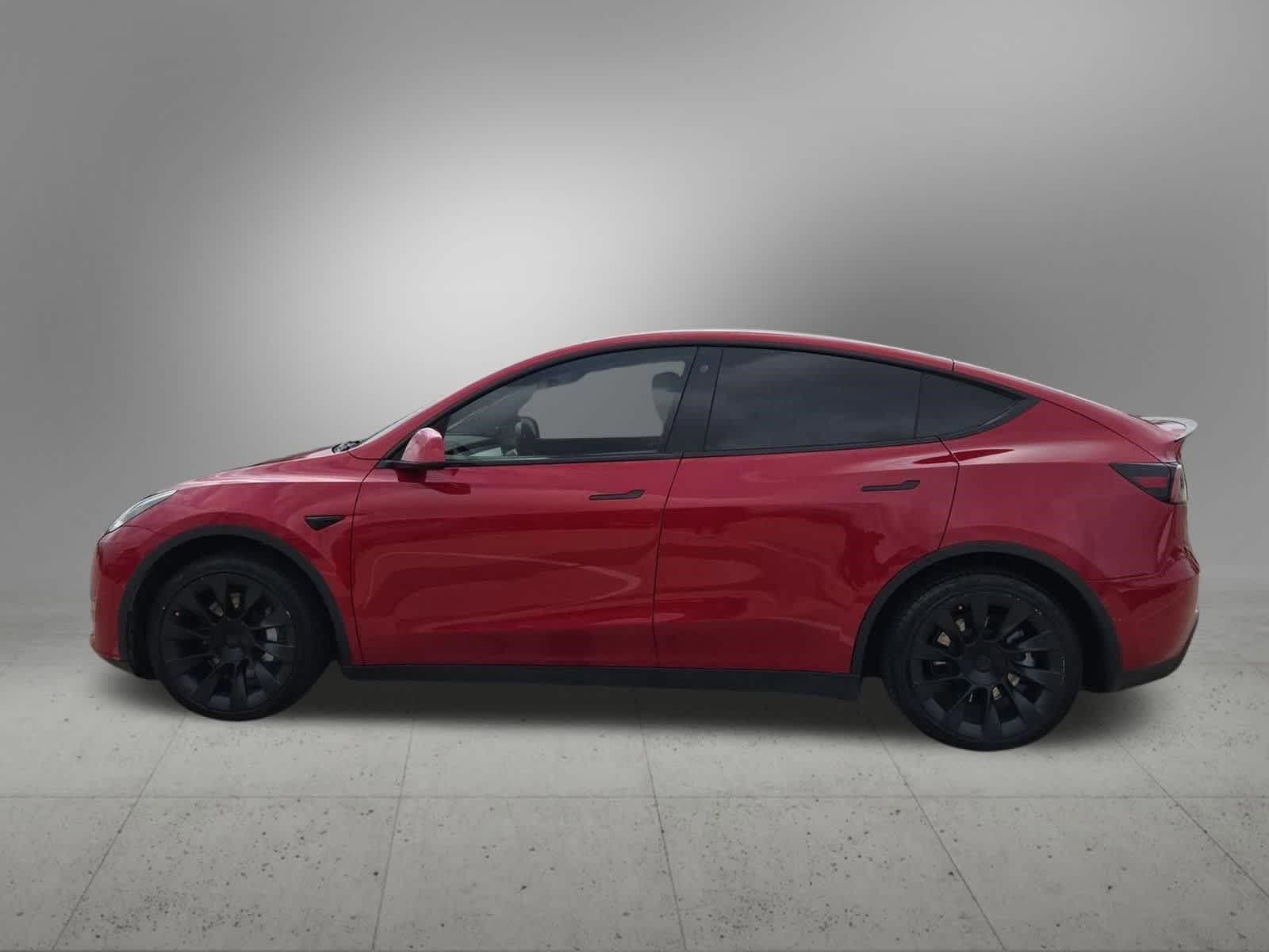 Thumbnail: 2022 Tesla Model Y - 3