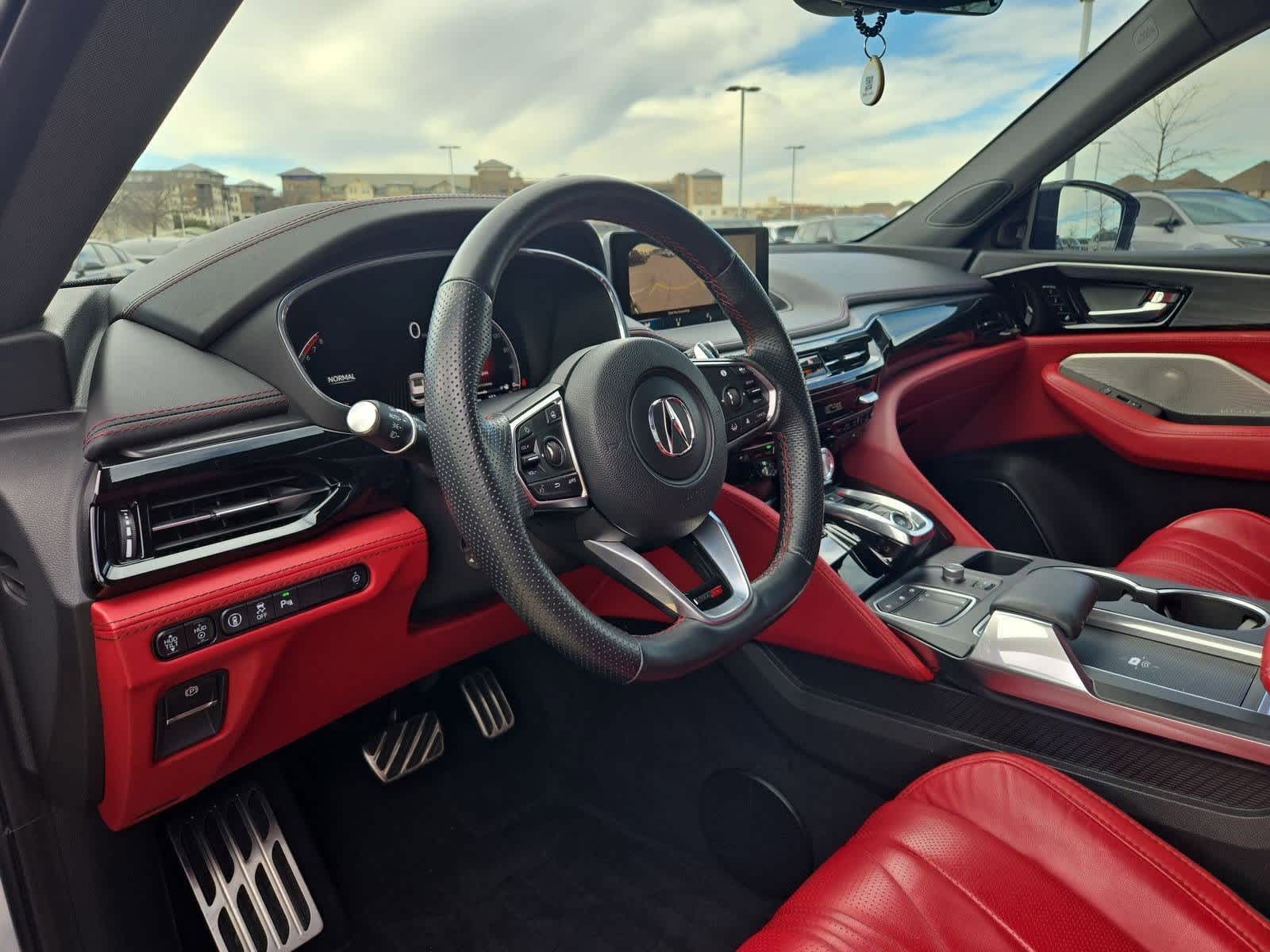 Thumbnail: 2022 Acura MDX - 2